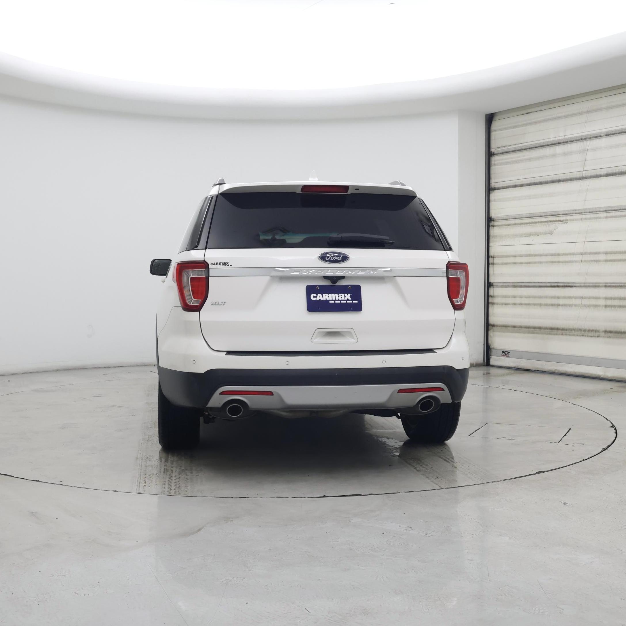 Thumbnail: 2016 Ford Explorer - 6