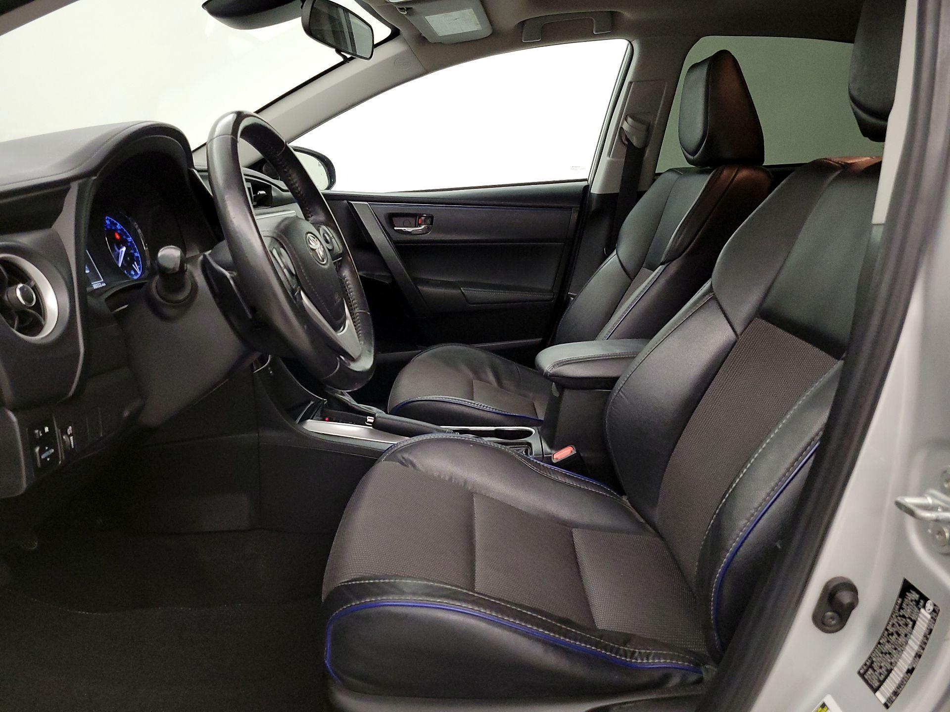 Thumbnail: 2017 Toyota Corolla - 11