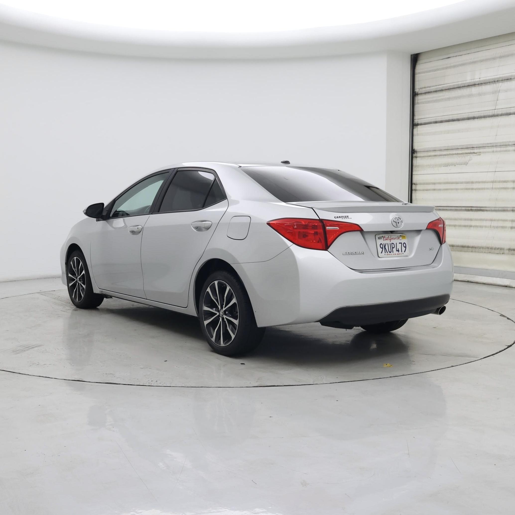 Thumbnail: 2017 Toyota Corolla - 2