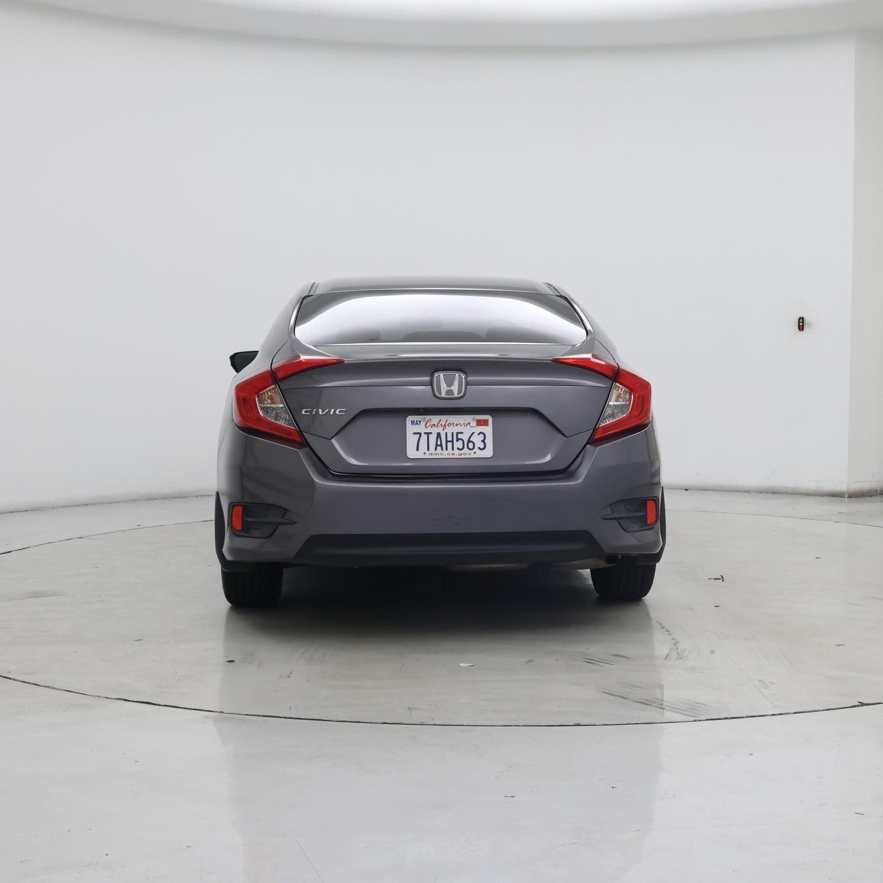 Thumbnail: 2016 Honda Civic - 6
