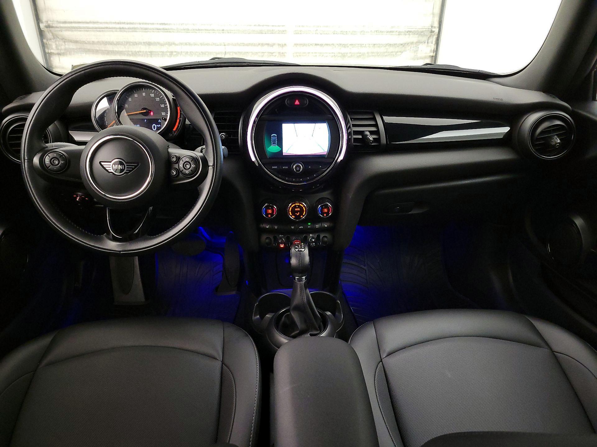 Thumbnail: 2019 MINI Cooper - 9