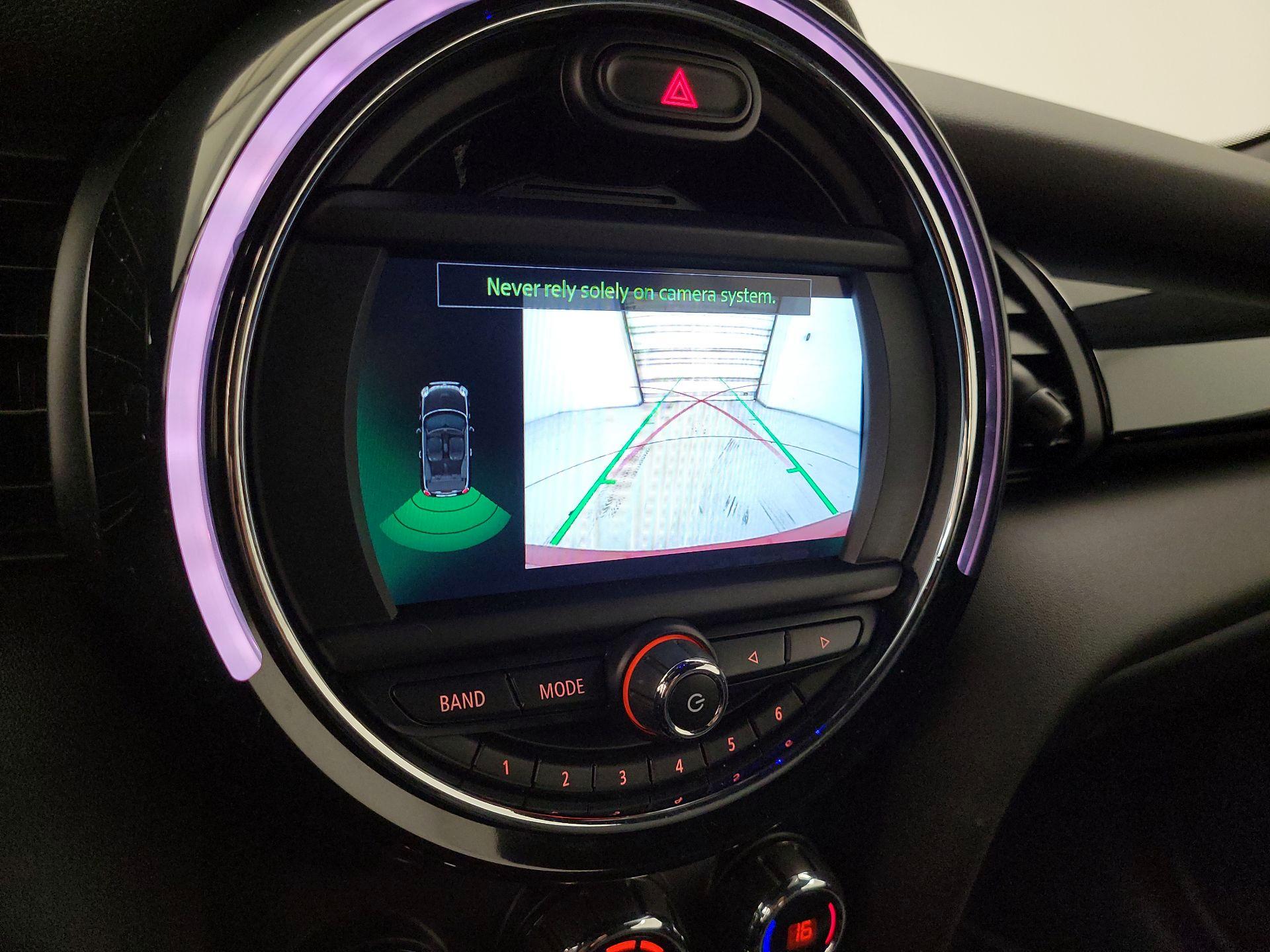 Thumbnail: 2019 MINI Cooper - 13