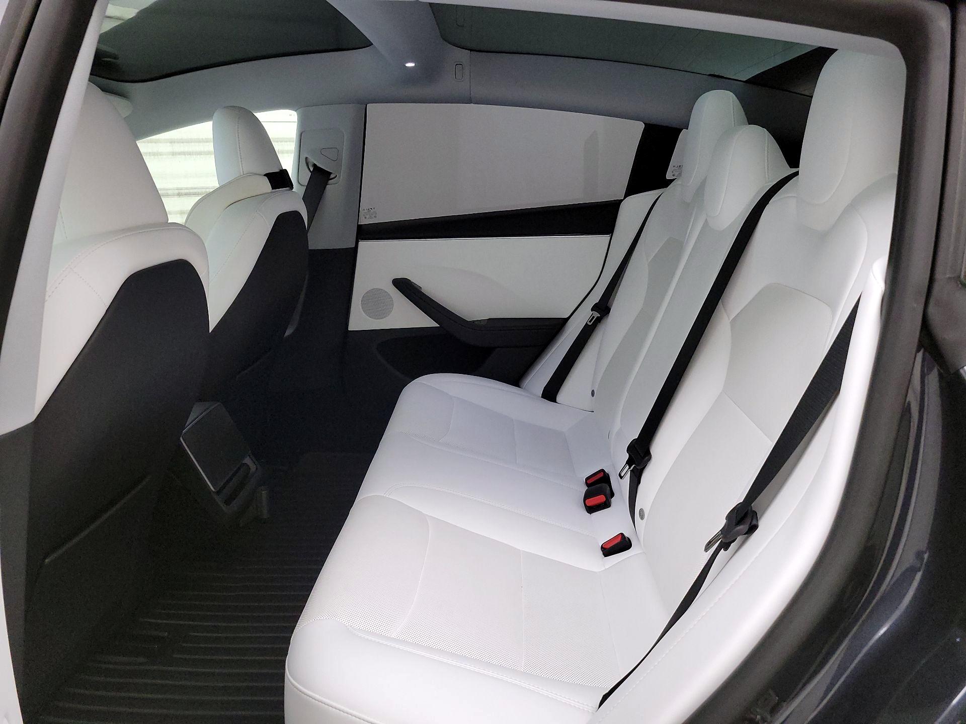 Thumbnail: 2024 Tesla Model 3 - 19
