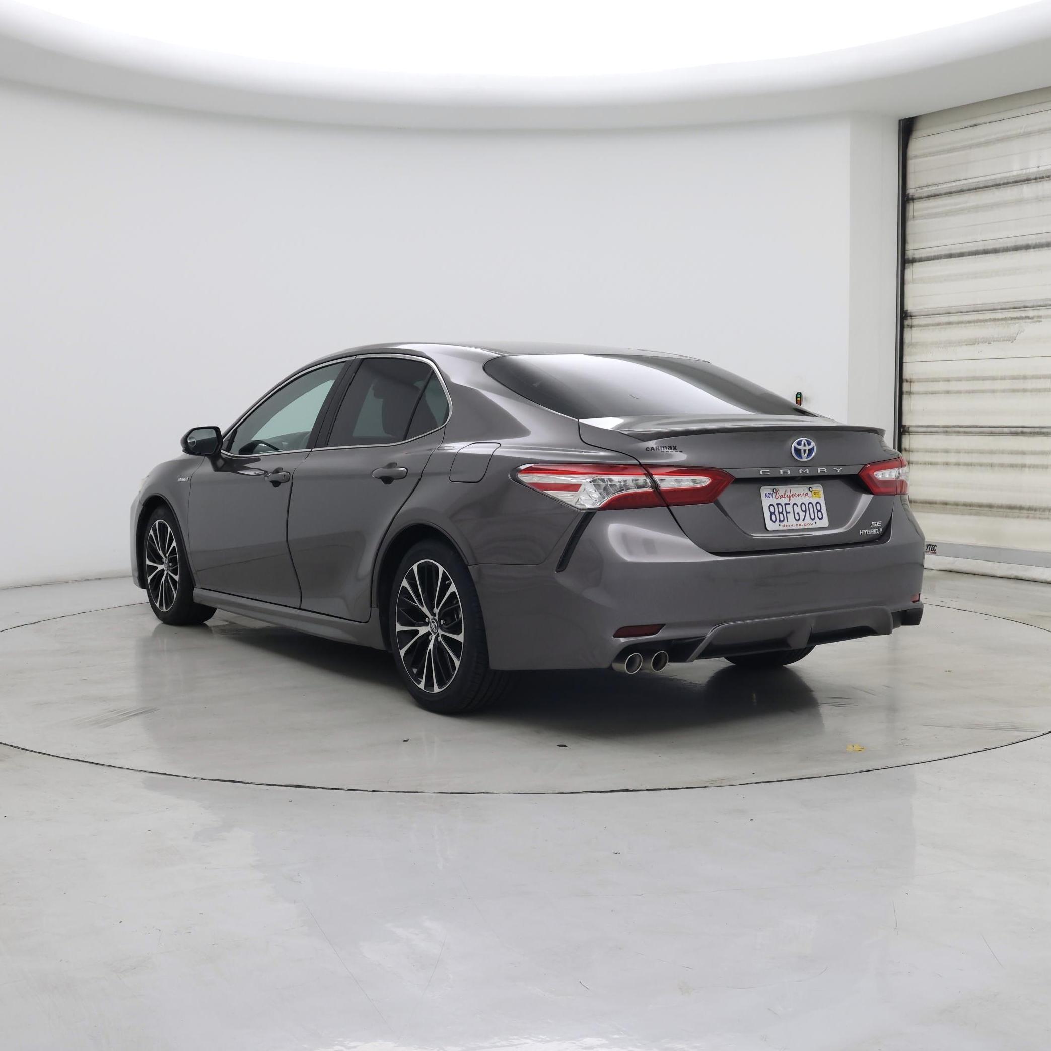 Thumbnail: 2018 Toyota Camry - 2