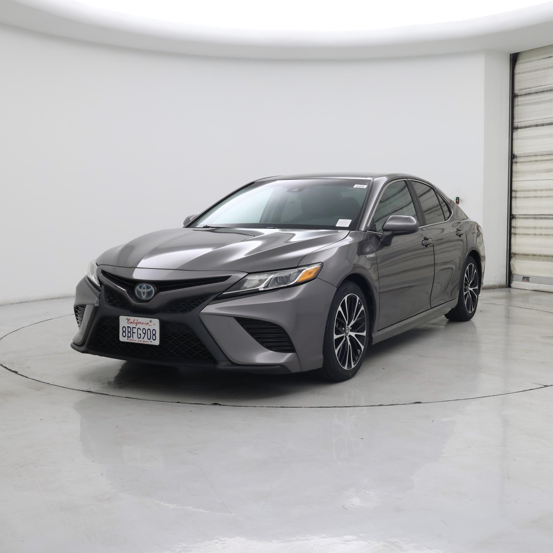 Thumbnail: 2018 Toyota Camry - 4