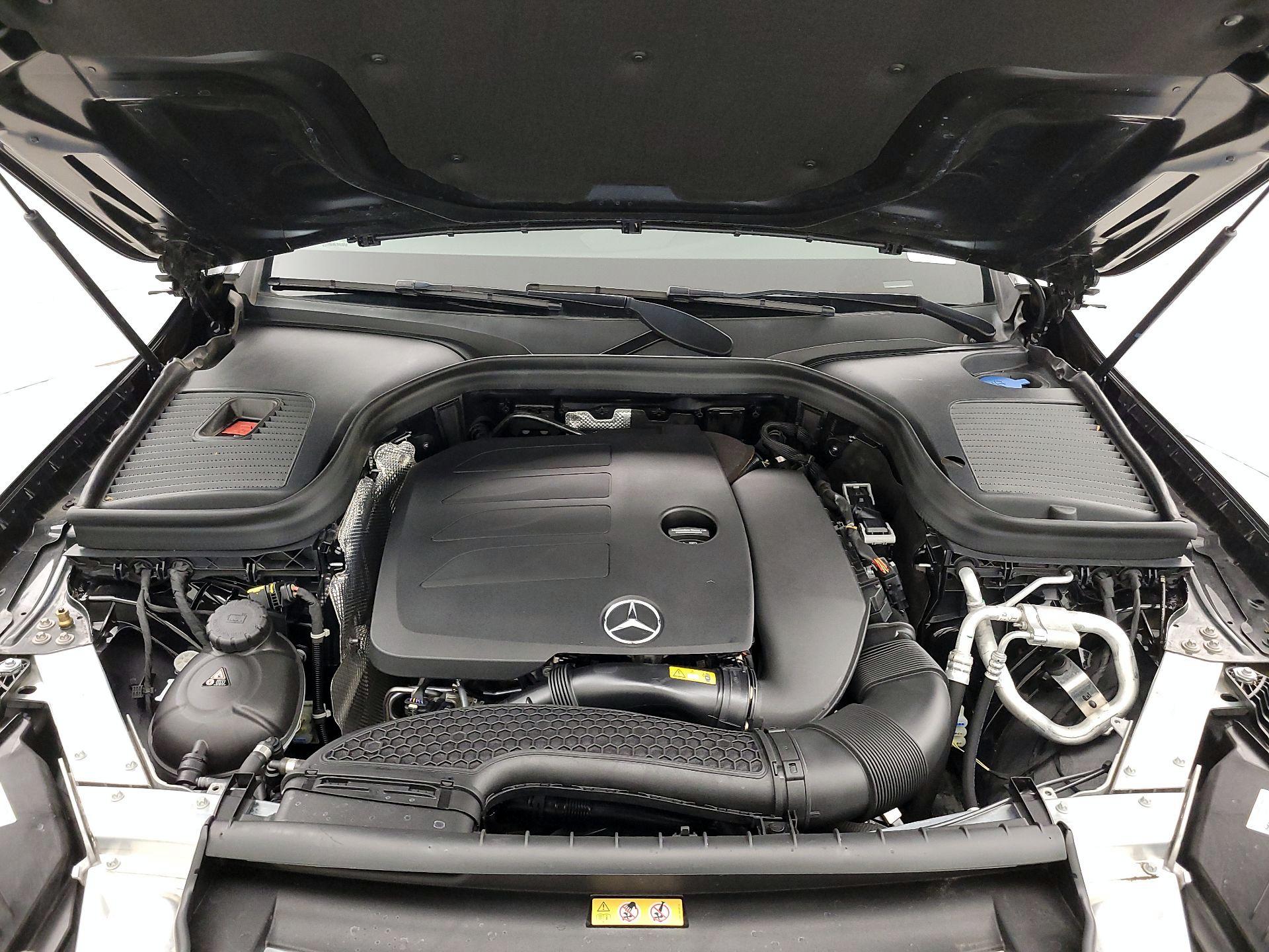 Thumbnail: 2021 Mercedes-Benz GLC - 18