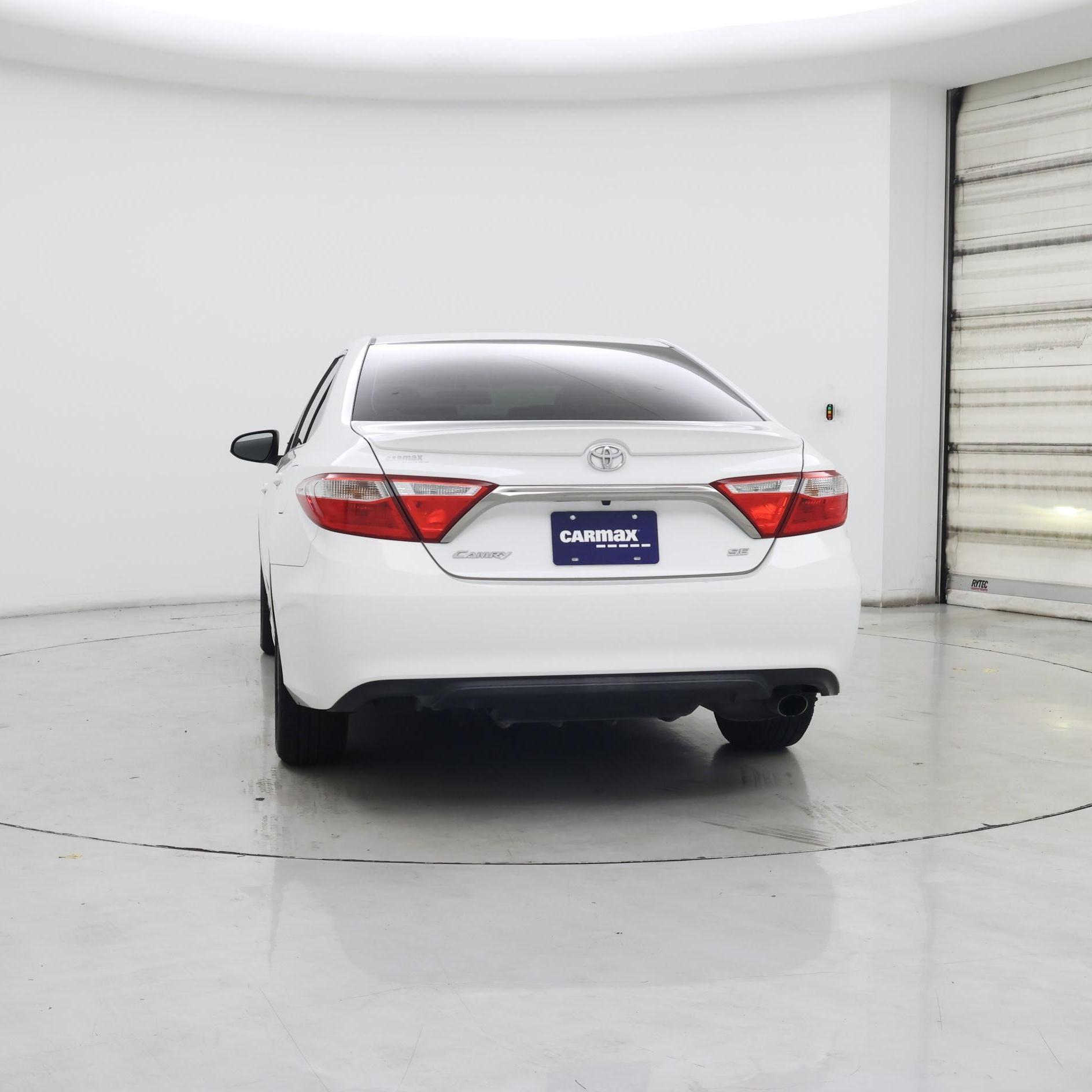 Thumbnail: 2015 Toyota Camry - 6