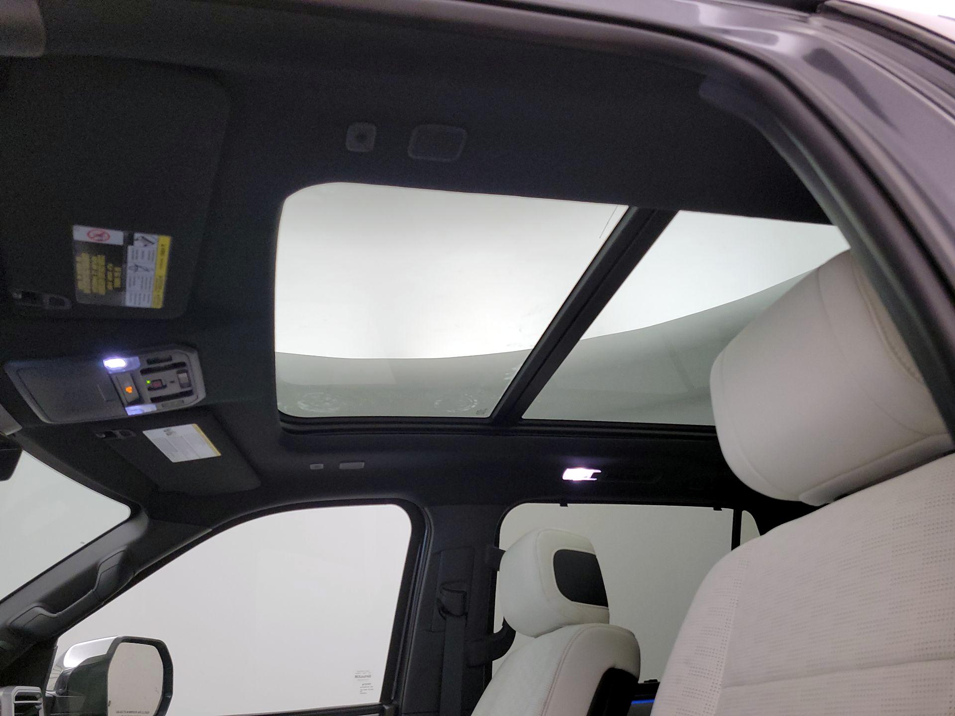 Thumbnail: 2024 Toyota Sequoia - 17