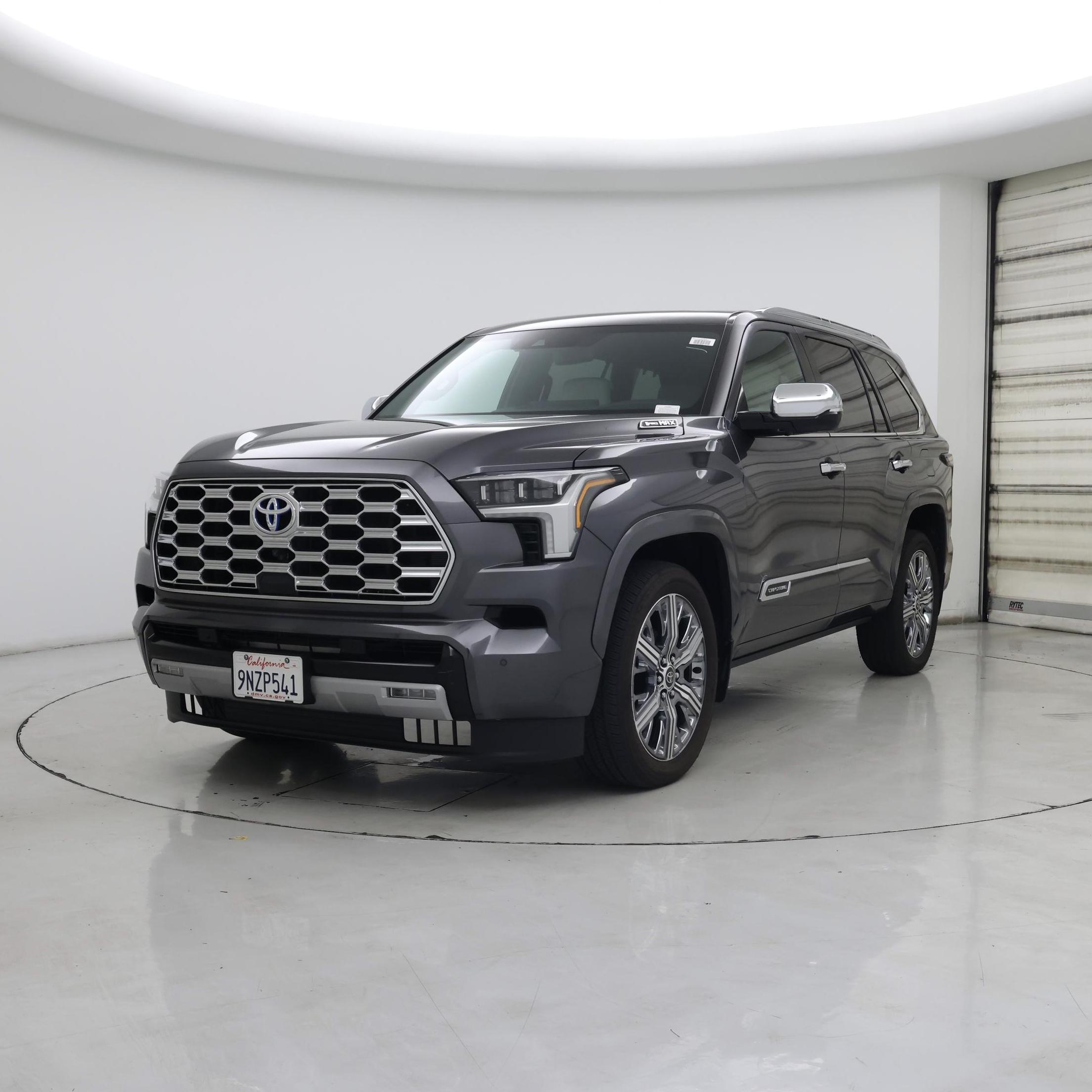 Thumbnail: 2024 Toyota Sequoia - 4