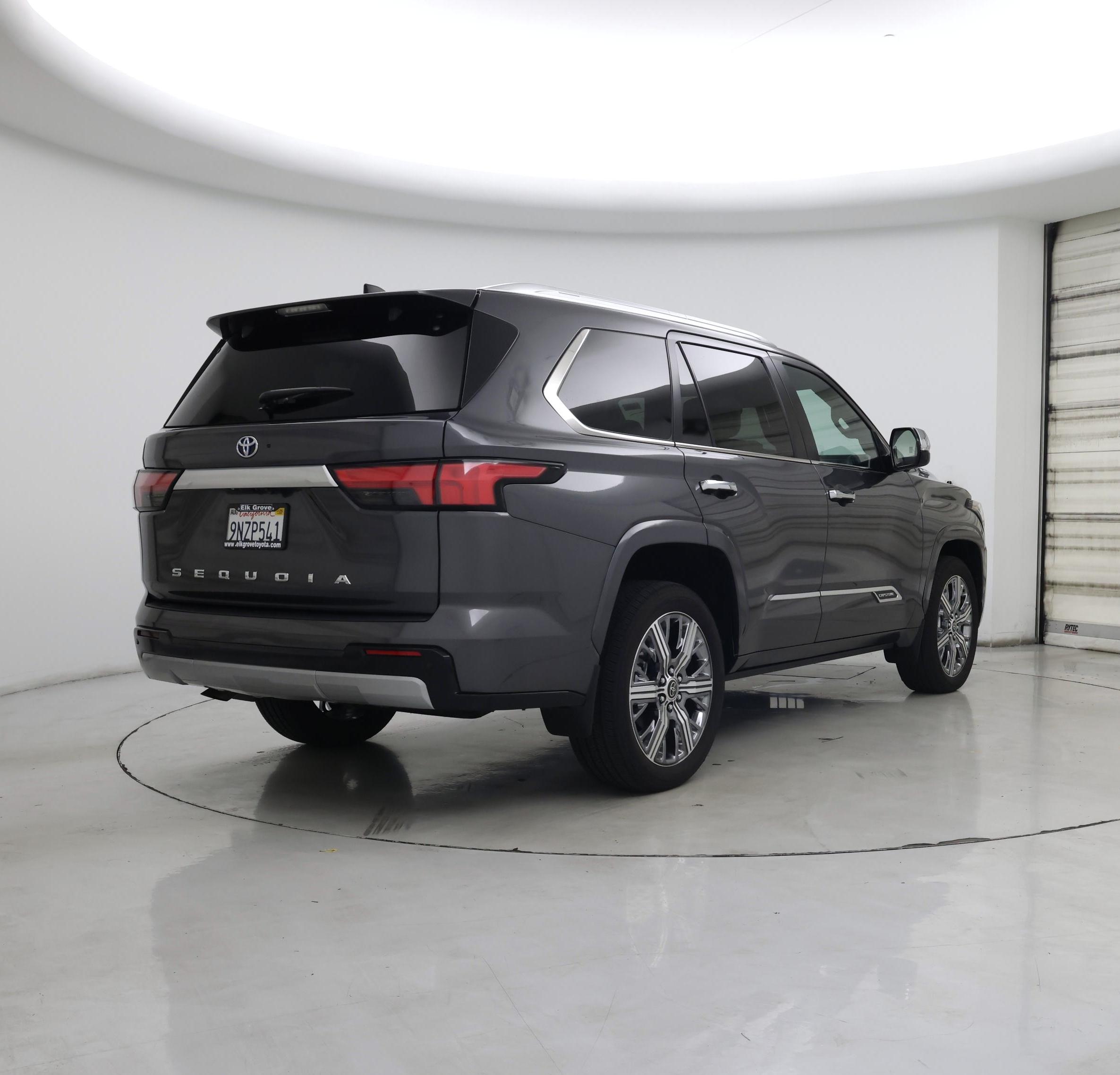 Thumbnail: 2024 Toyota Sequoia - 8