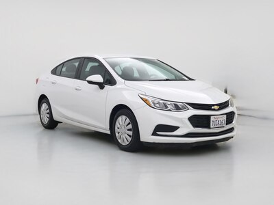 White 2016 Chevrolet Cruze LS