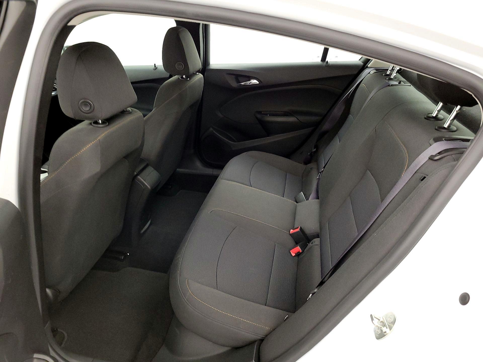 Thumbnail: 2016 Chevrolet Cruze - 19