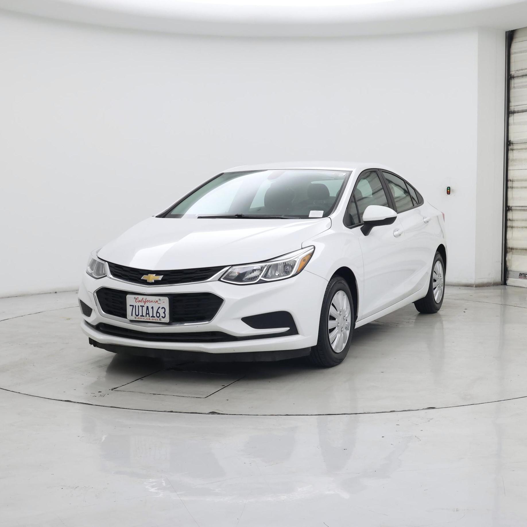 Thumbnail: 2016 Chevrolet Cruze - 4