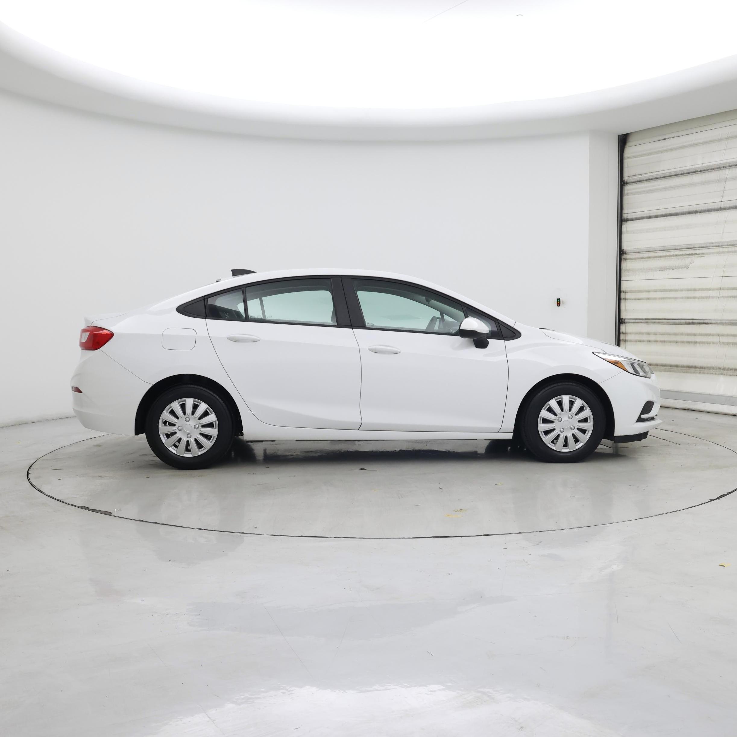 Thumbnail: 2016 Chevrolet Cruze - 7