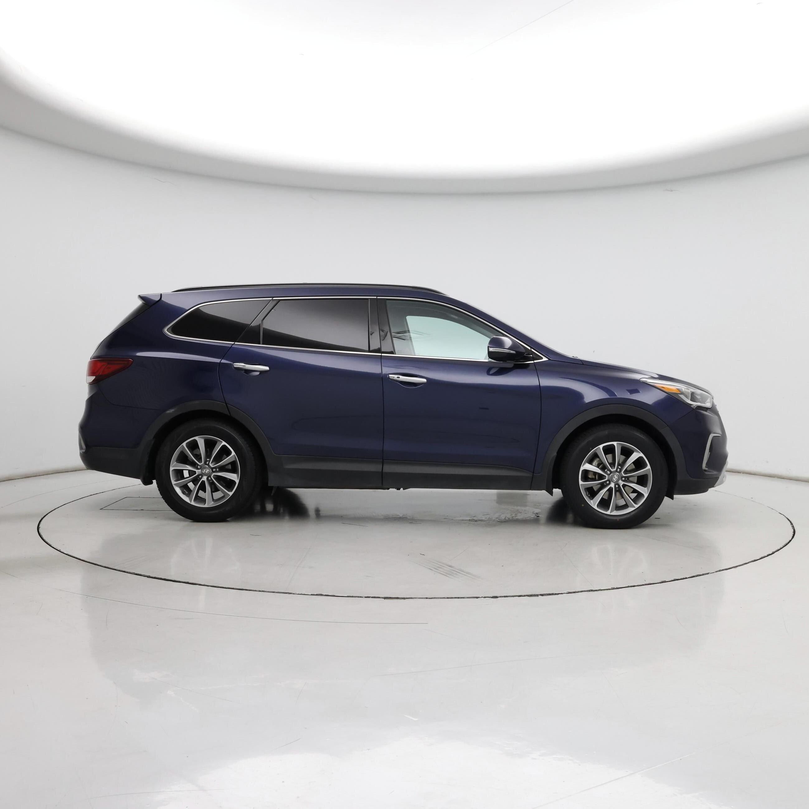 Thumbnail: 2017 Hyundai Santa Fe - 7