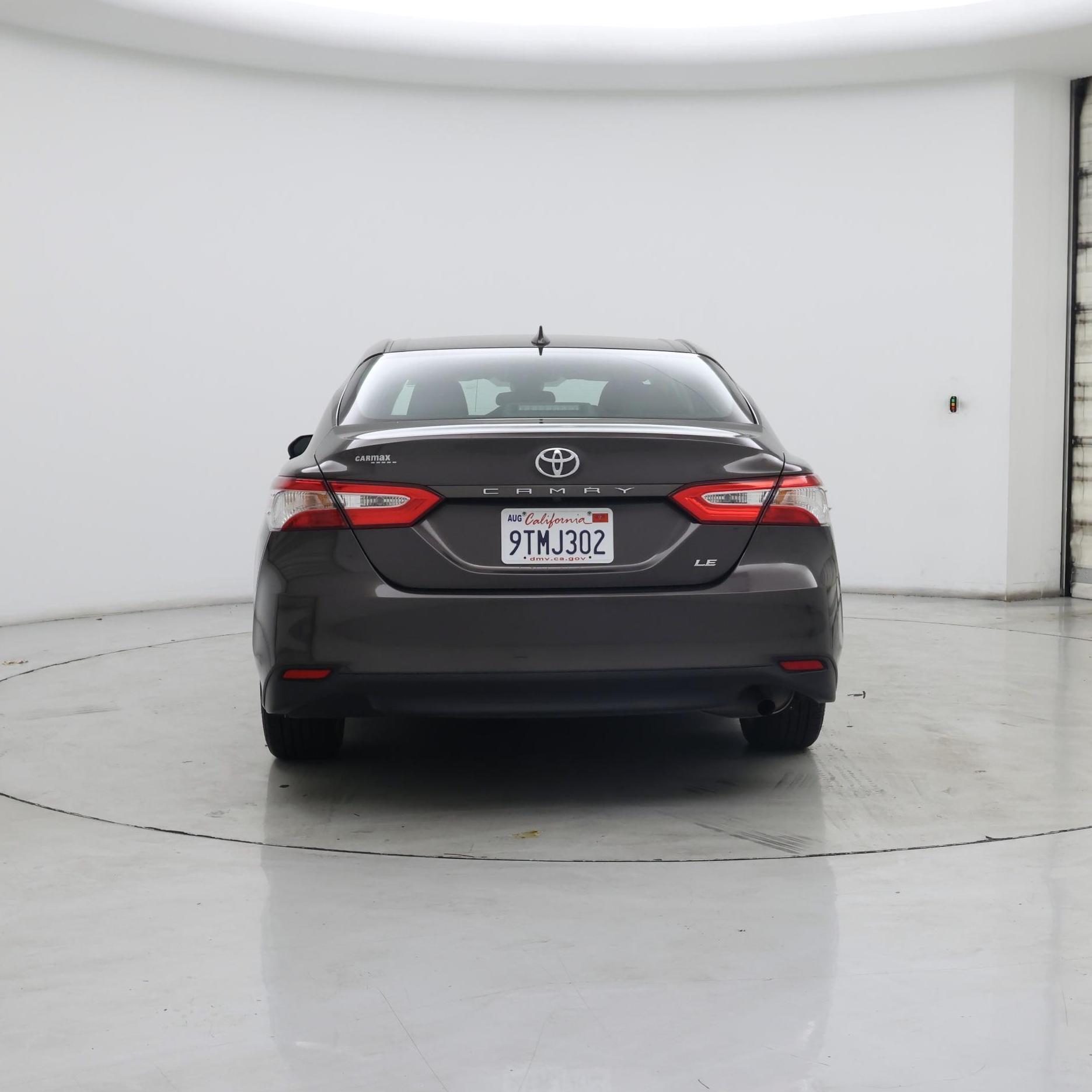 Thumbnail: 2019 Toyota Camry - 6