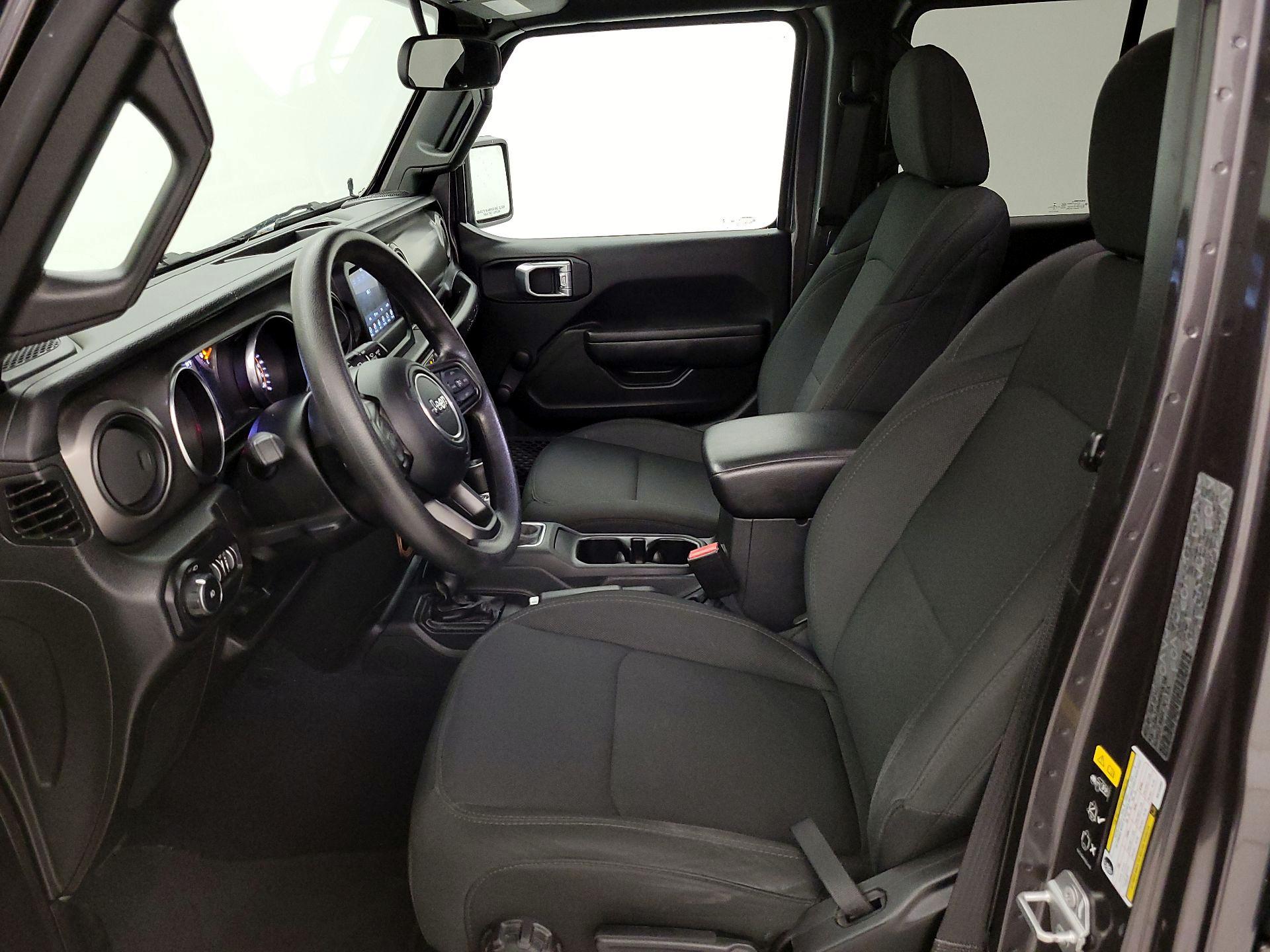 Thumbnail: 2022 Jeep Wrangler - 11