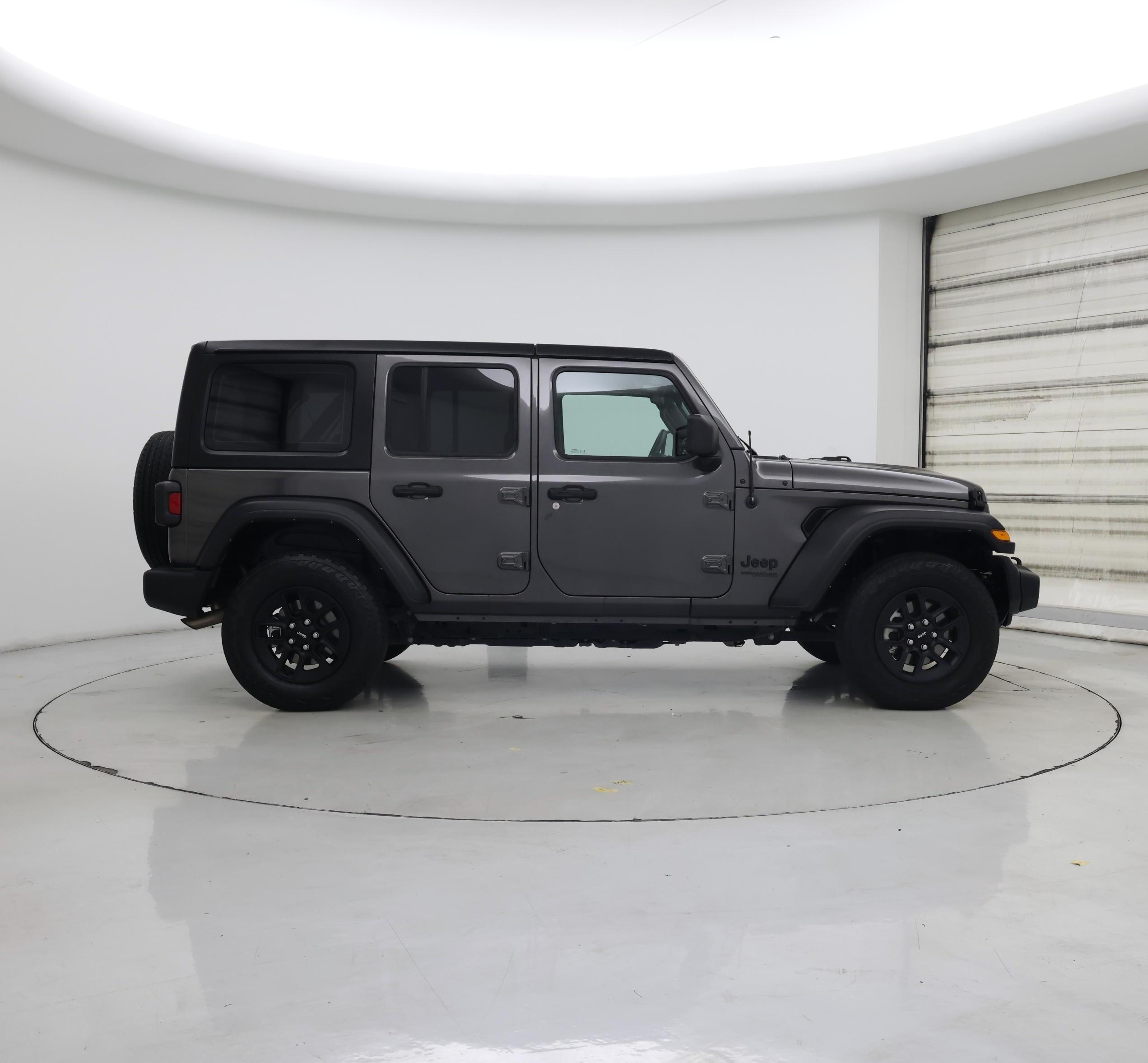 Thumbnail: 2022 Jeep Wrangler - 7