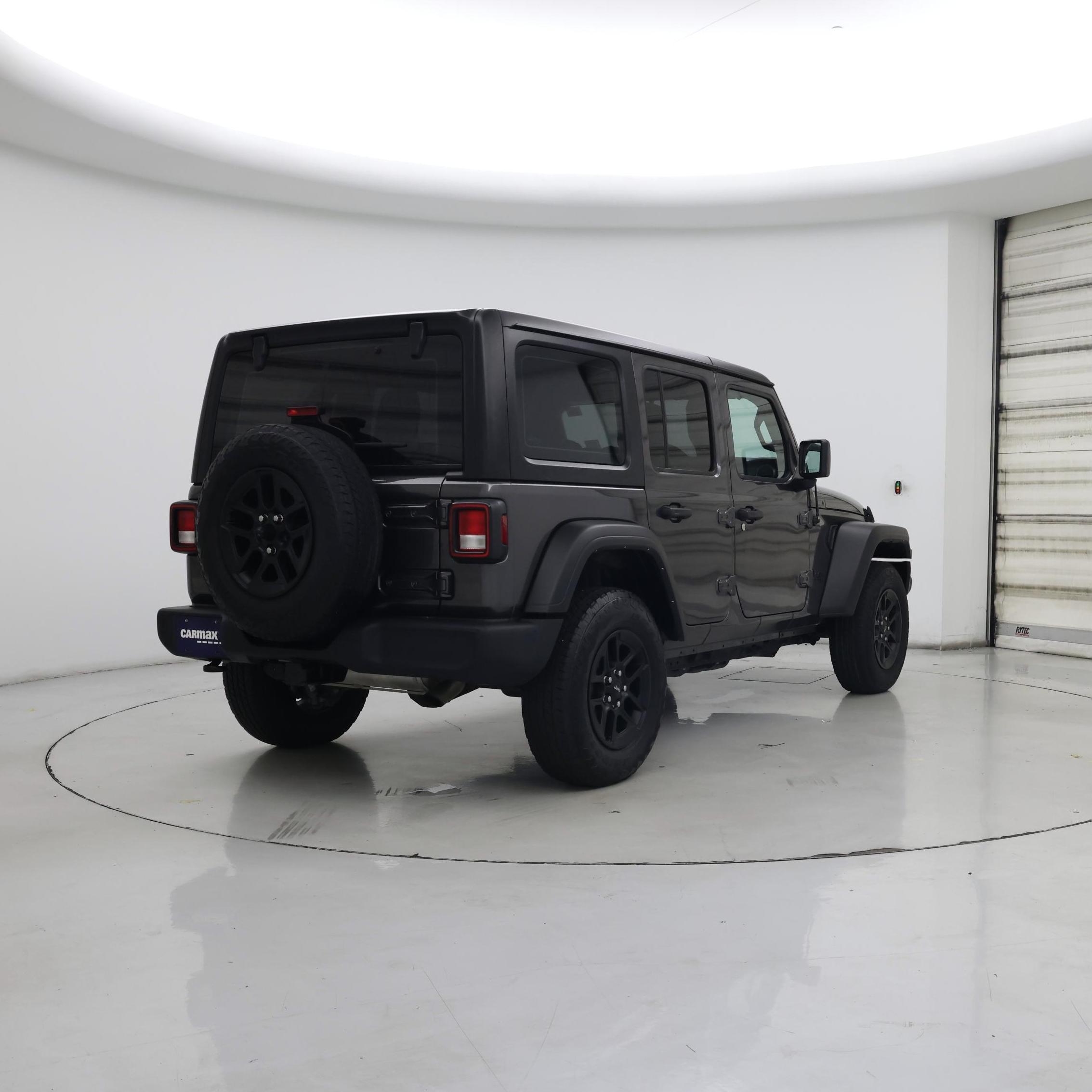Thumbnail: 2022 Jeep Wrangler - 8