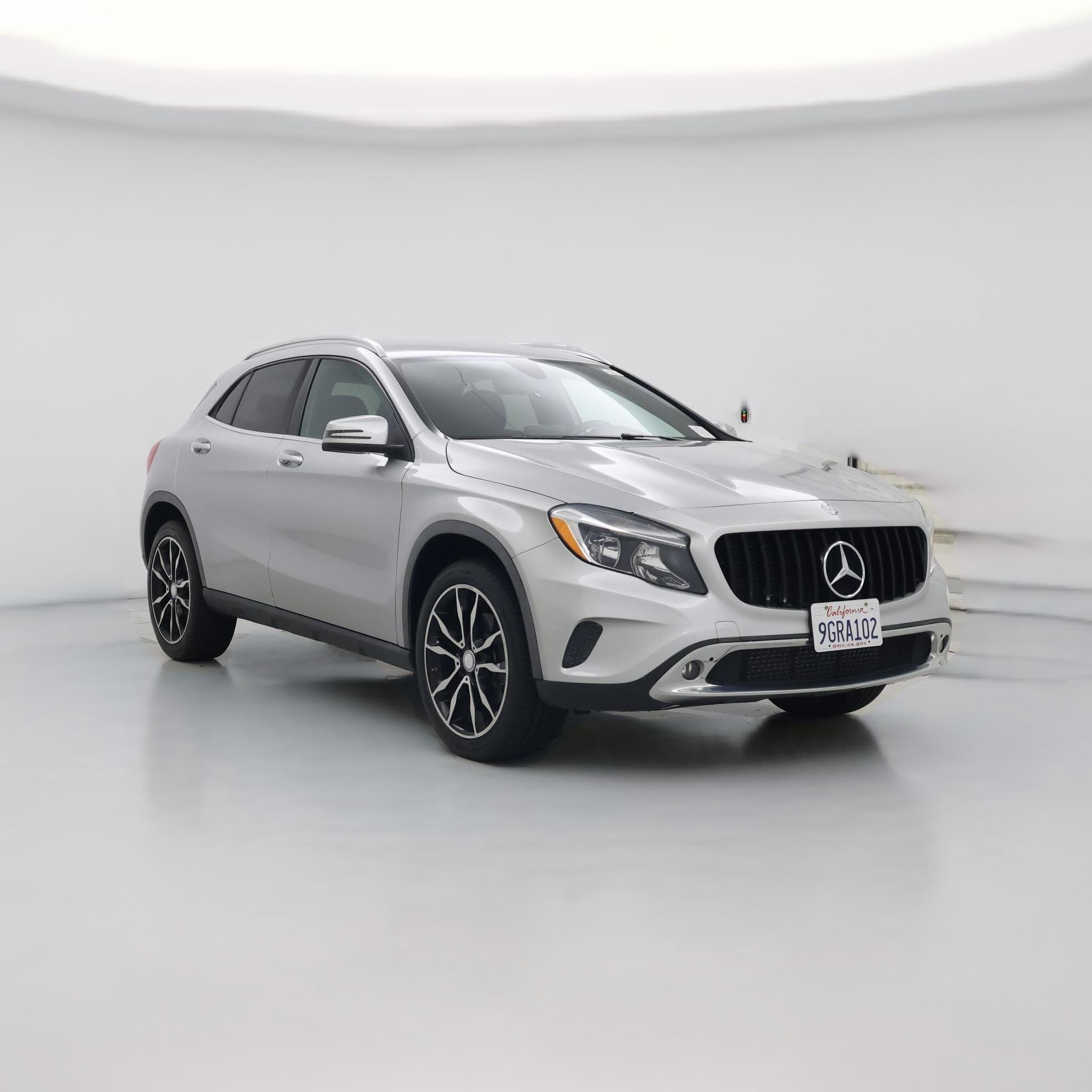 Thumbnail: 2016 Mercedes-Benz GLA - 1