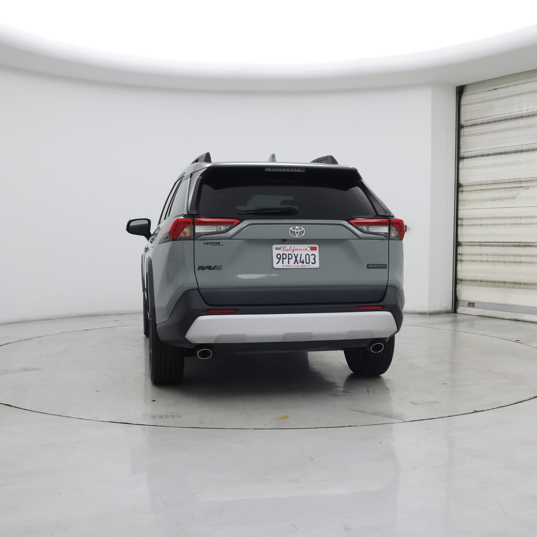 Thumbnail: 2022 Toyota RAV4 - 6