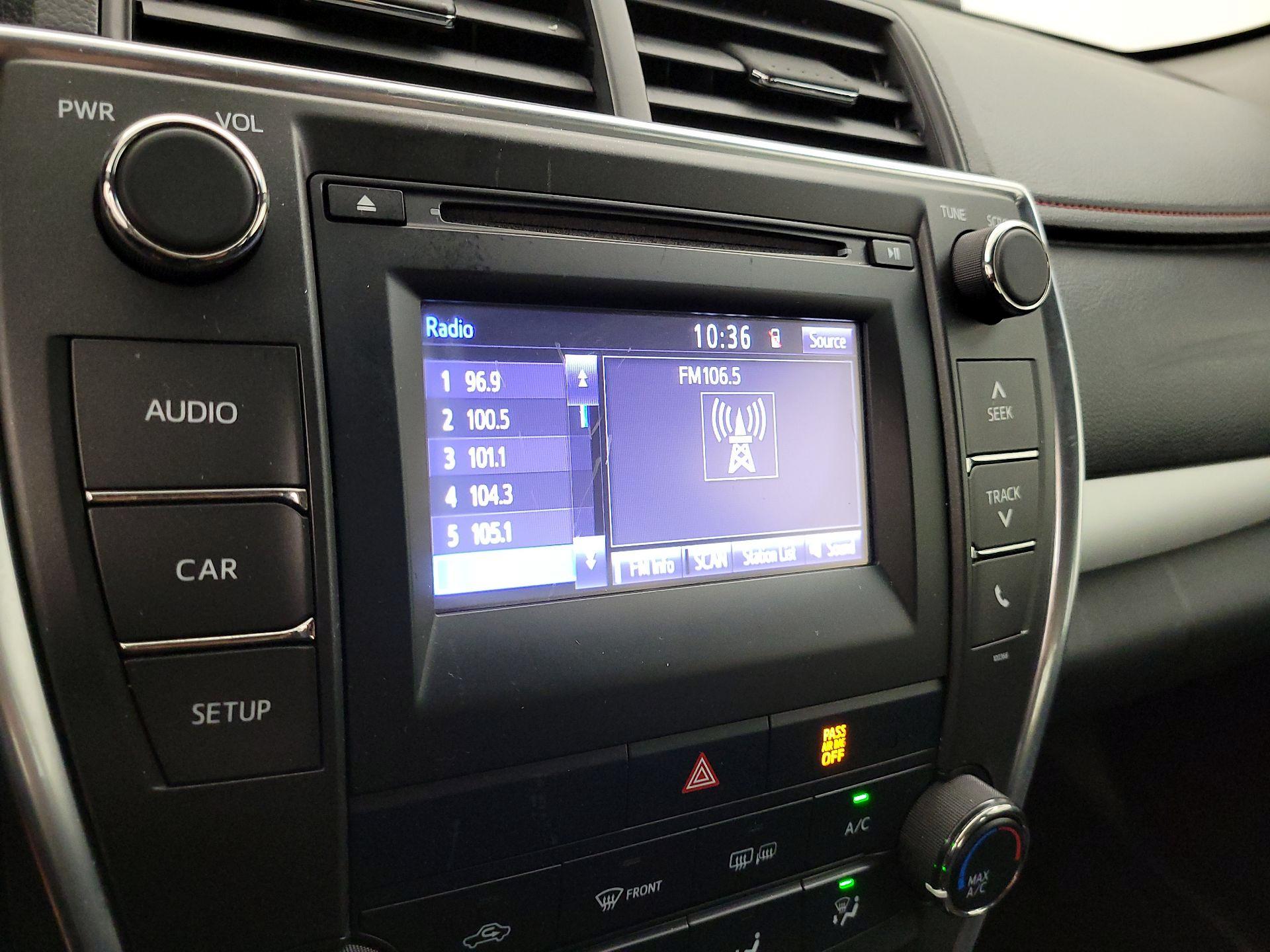Thumbnail: 2015 Toyota Camry - 15