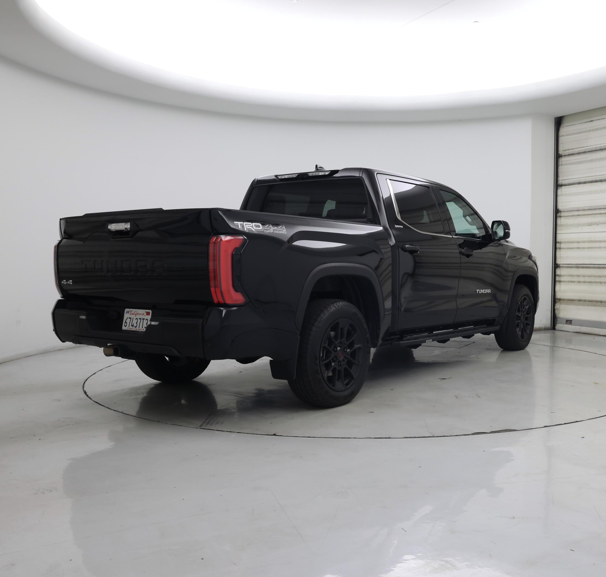 Thumbnail: 2023 Toyota Tundra - 8
