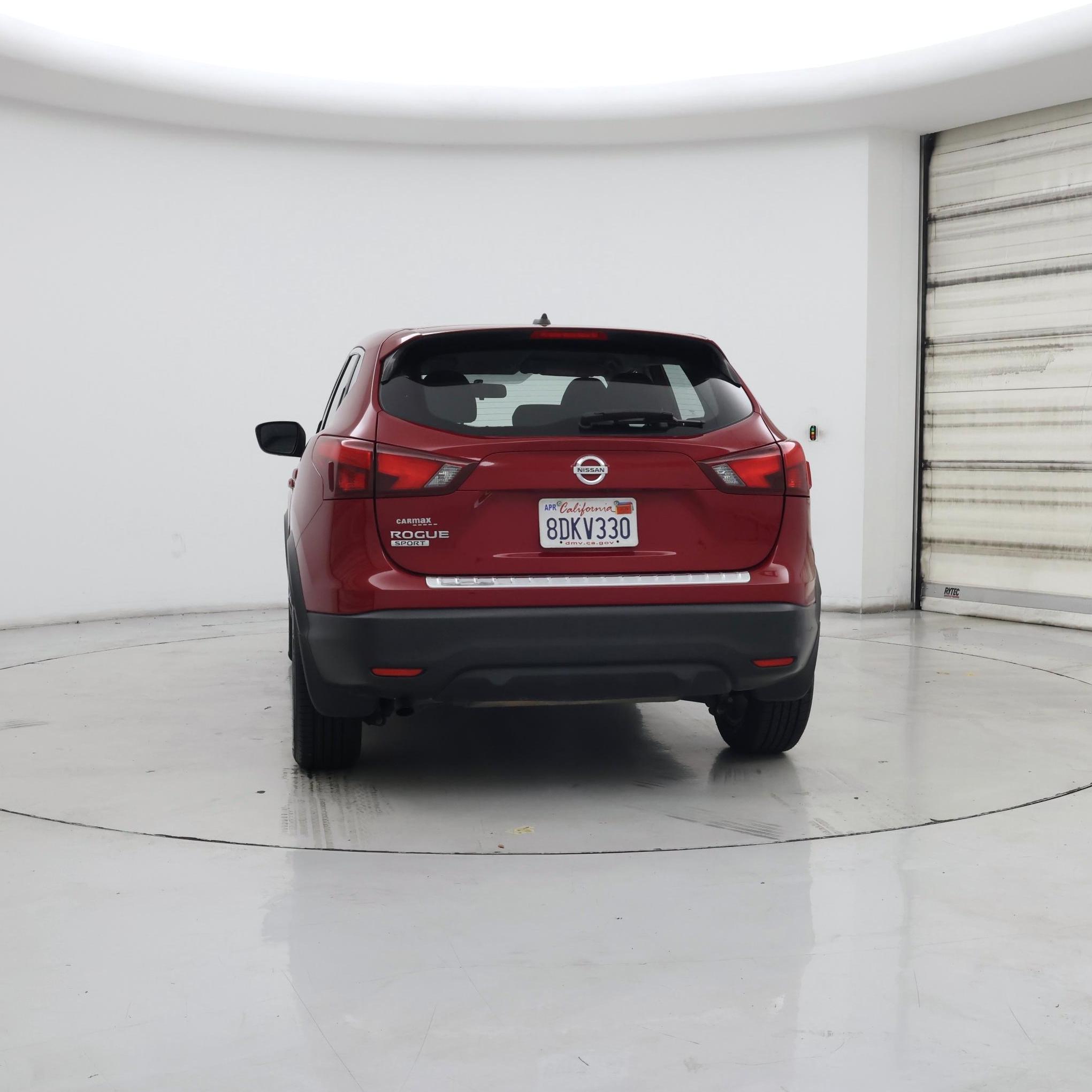 Thumbnail: 2017 Nissan Rogue Sport - 6