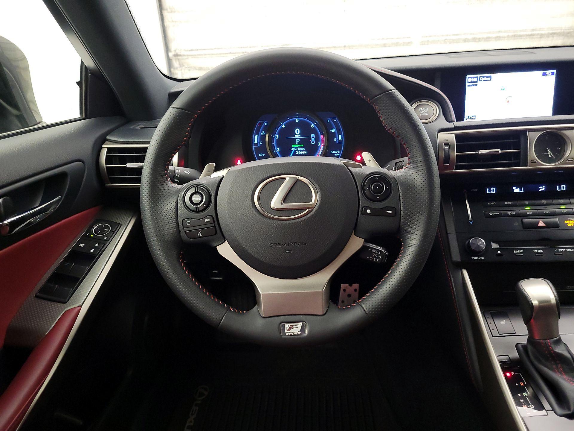 Thumbnail: 2014 Lexus IS - 10