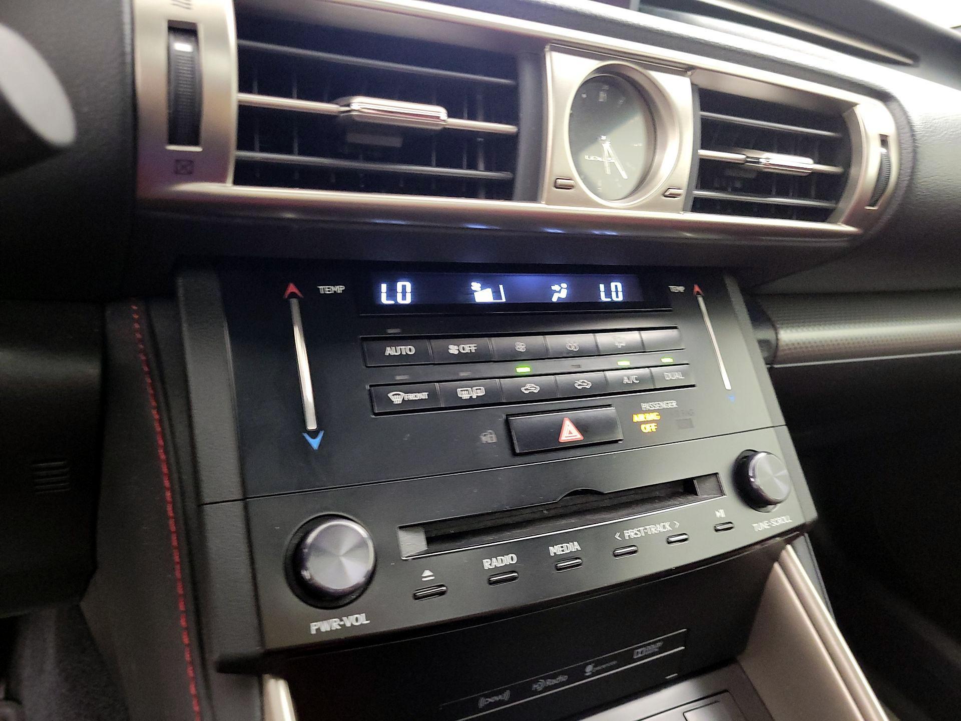 Thumbnail: 2014 Lexus IS - 15