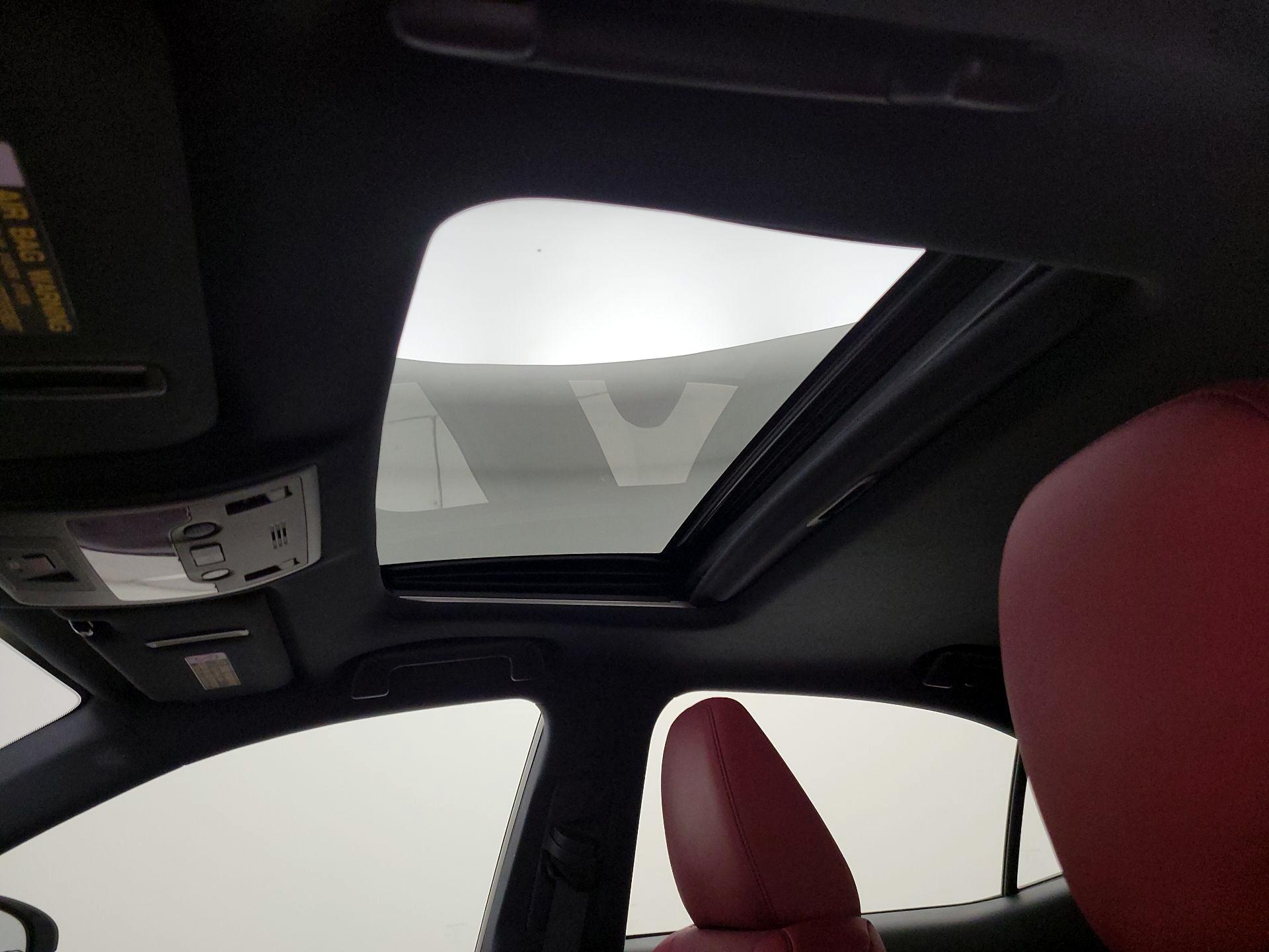 Thumbnail: 2014 Lexus IS - 17