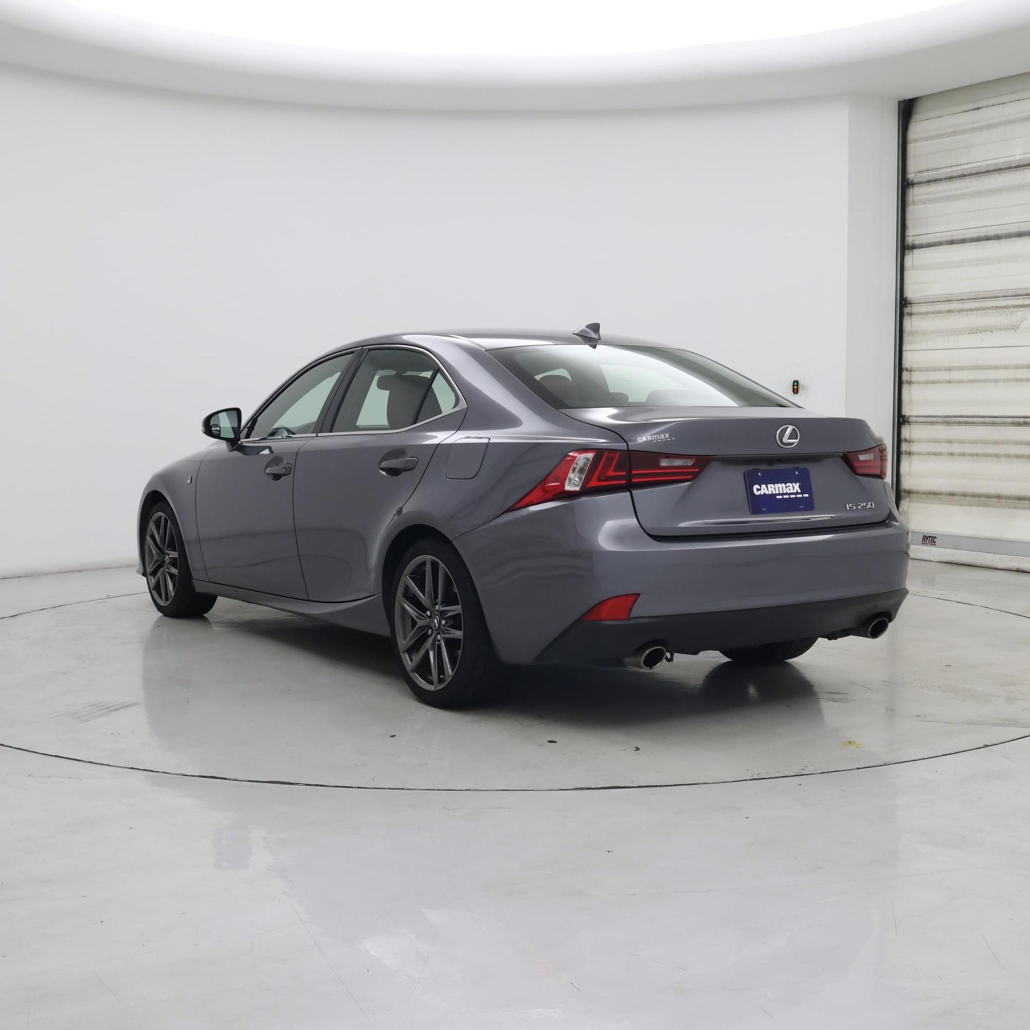 Thumbnail: 2014 Lexus IS - 2