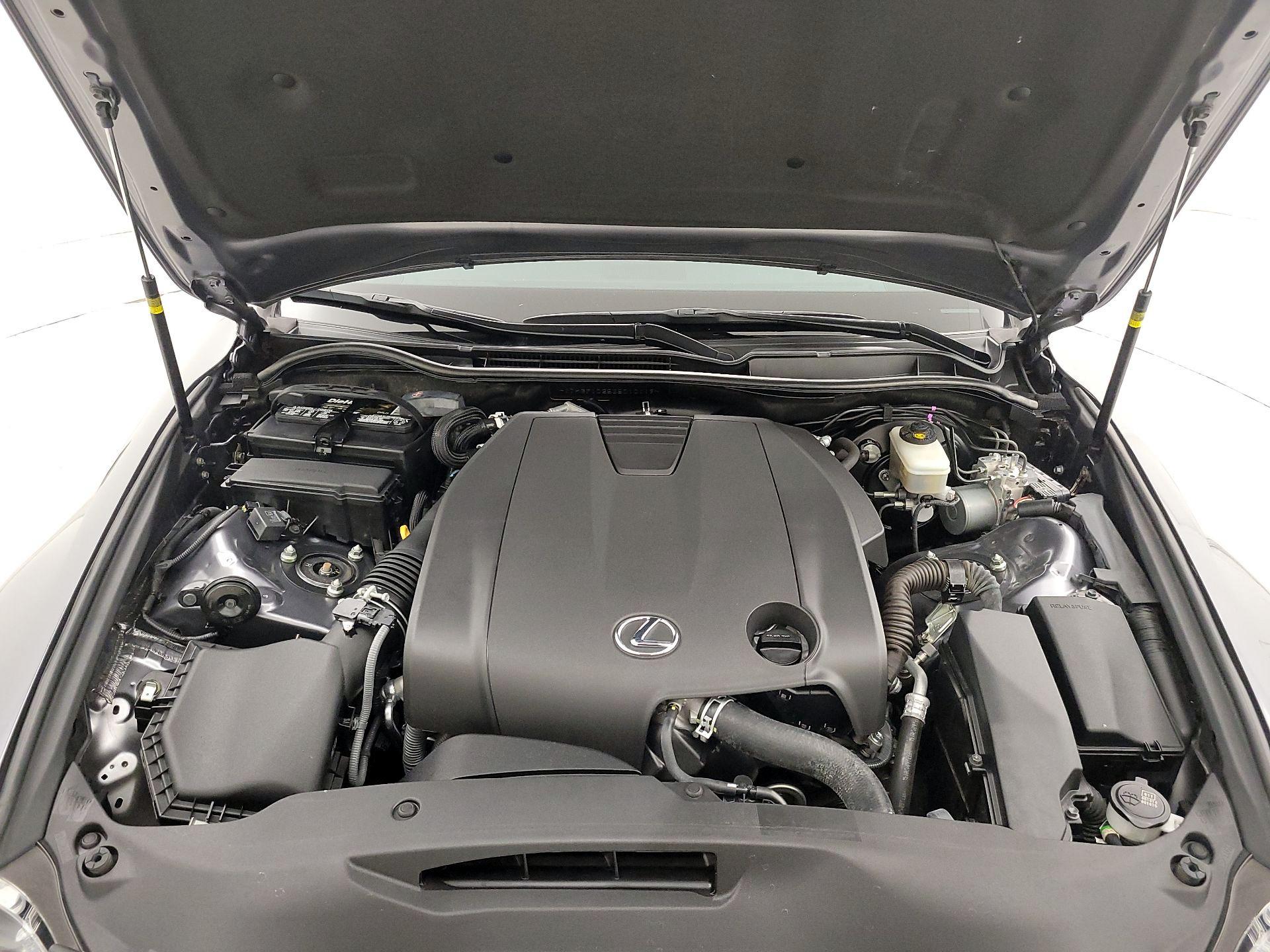 Thumbnail: 2014 Lexus IS - 19