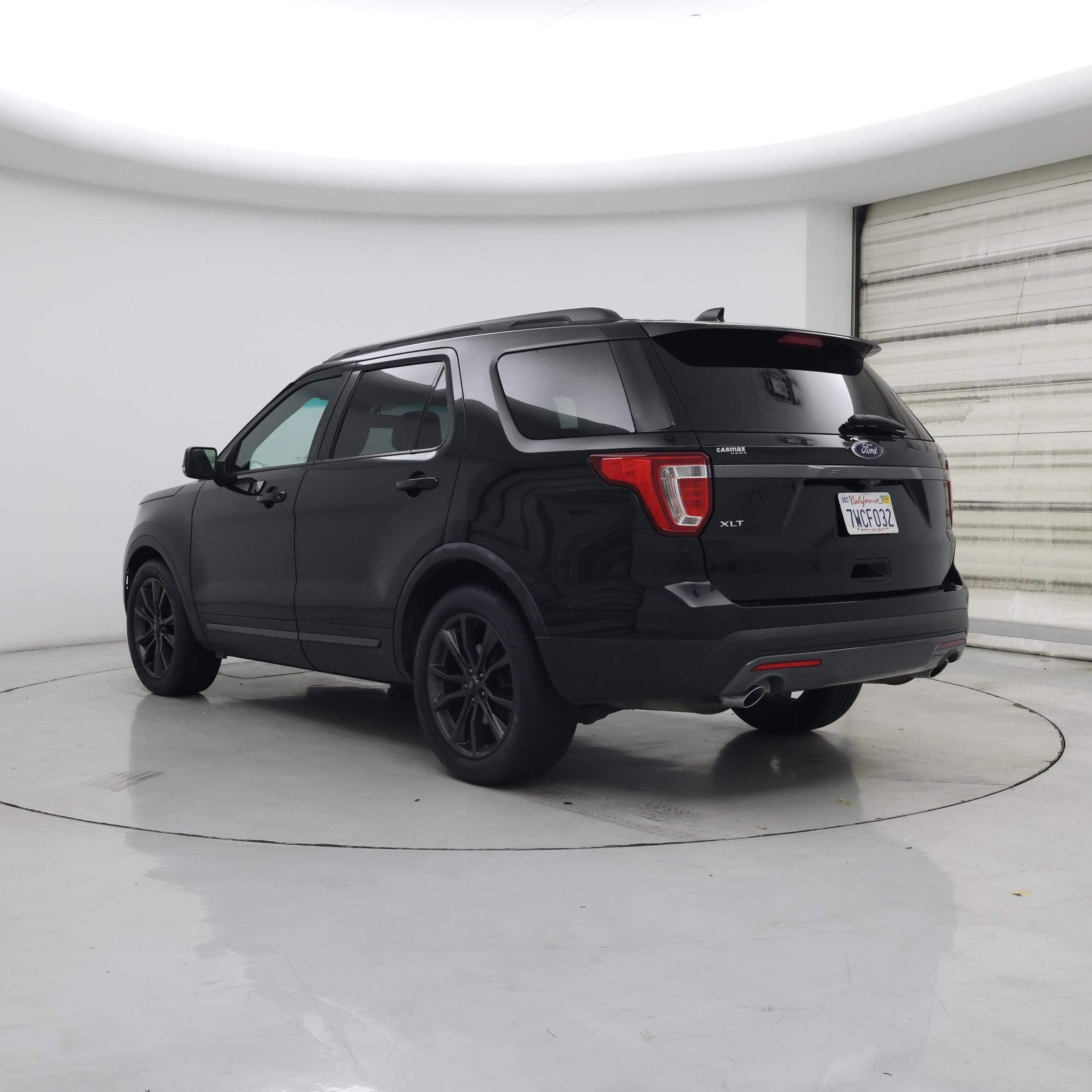 Thumbnail: 2017 Ford Explorer - 2