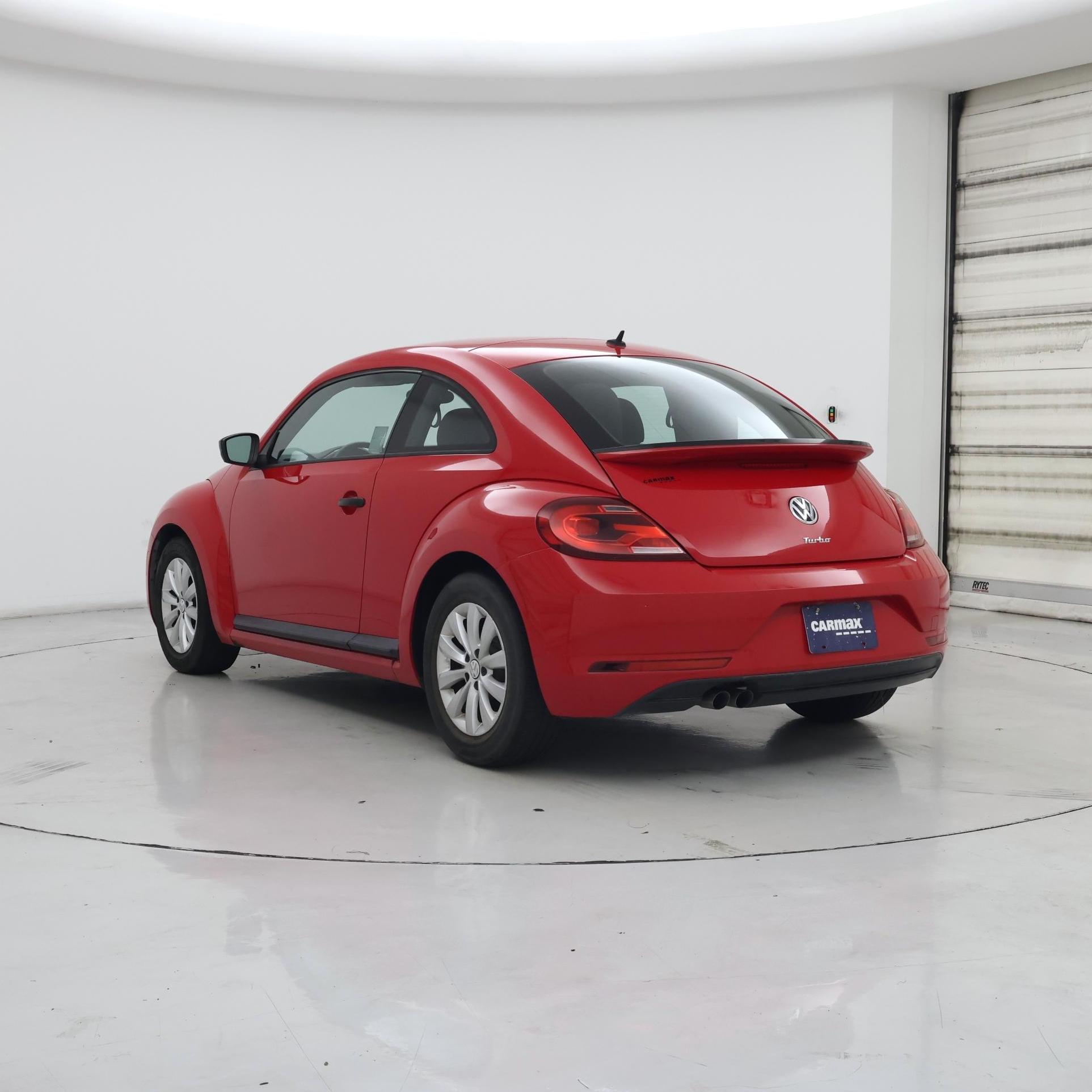 Thumbnail: 2018 Volkswagen Beetle - 2