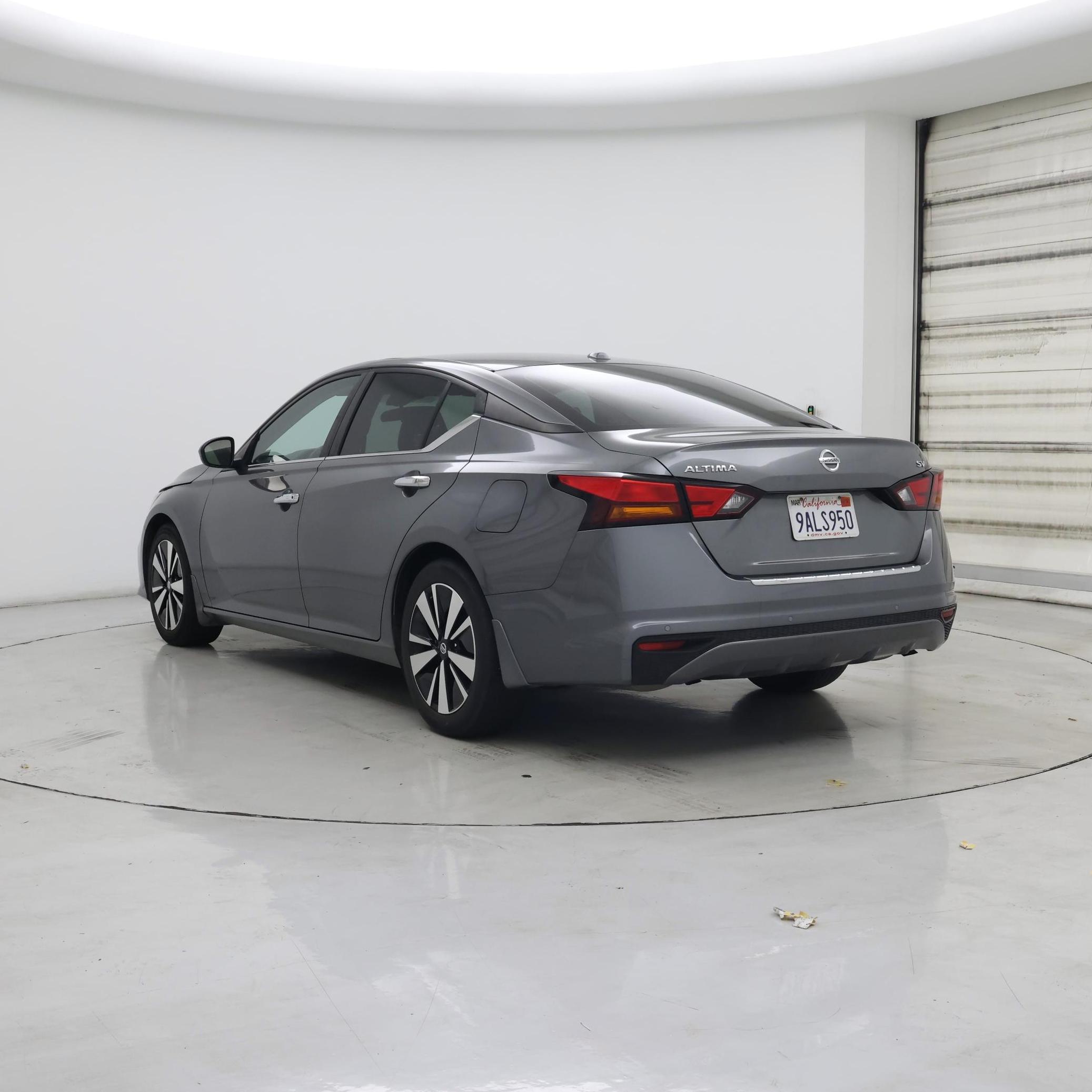 Thumbnail: 2022 Nissan Altima - 2