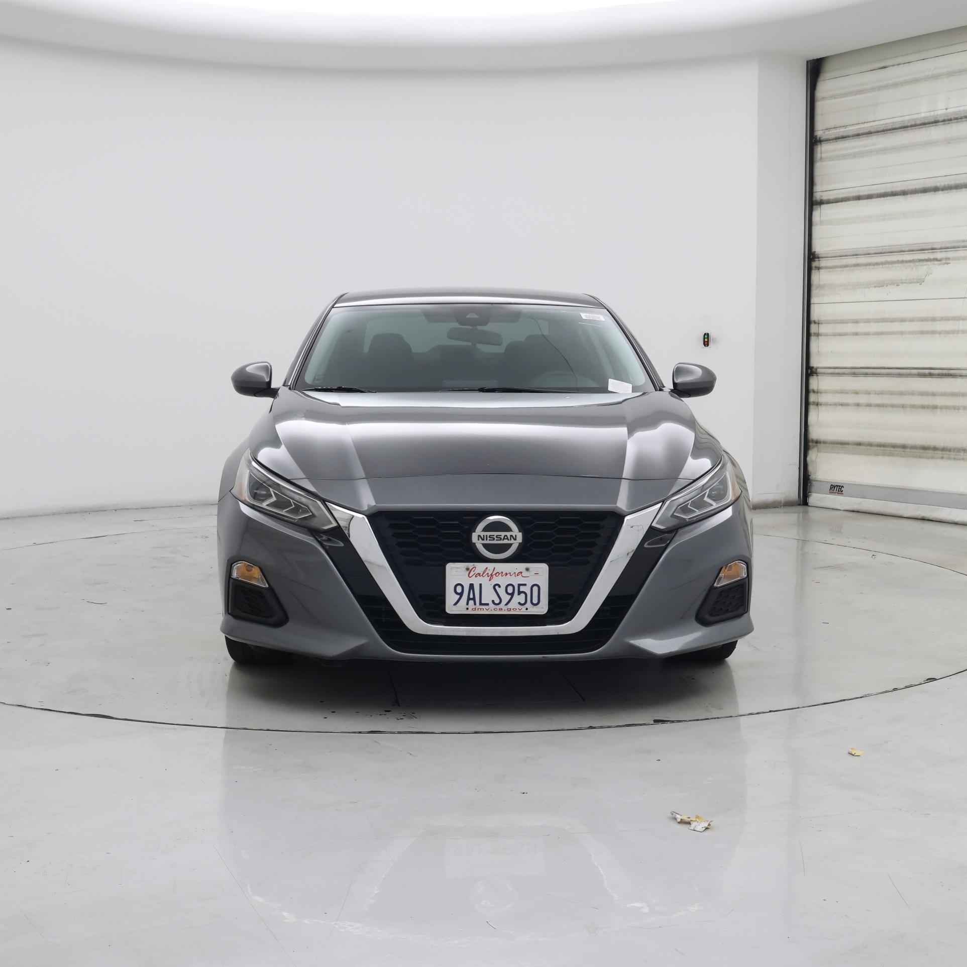 Thumbnail: 2022 Nissan Altima - 5