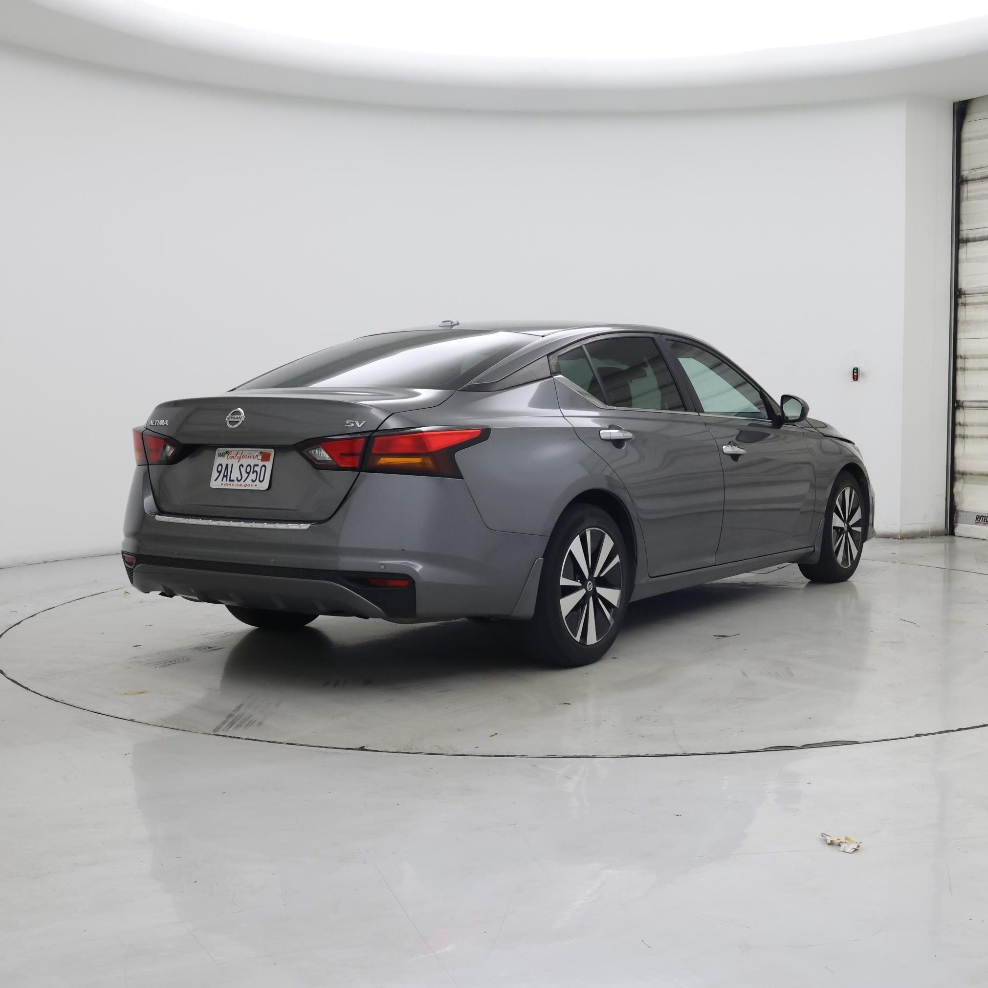 Thumbnail: 2022 Nissan Altima - 8