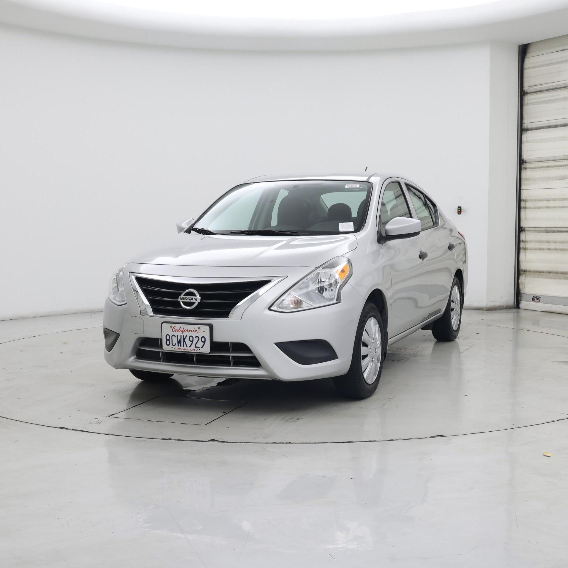 Thumbnail: 2017 Nissan Versa - 4