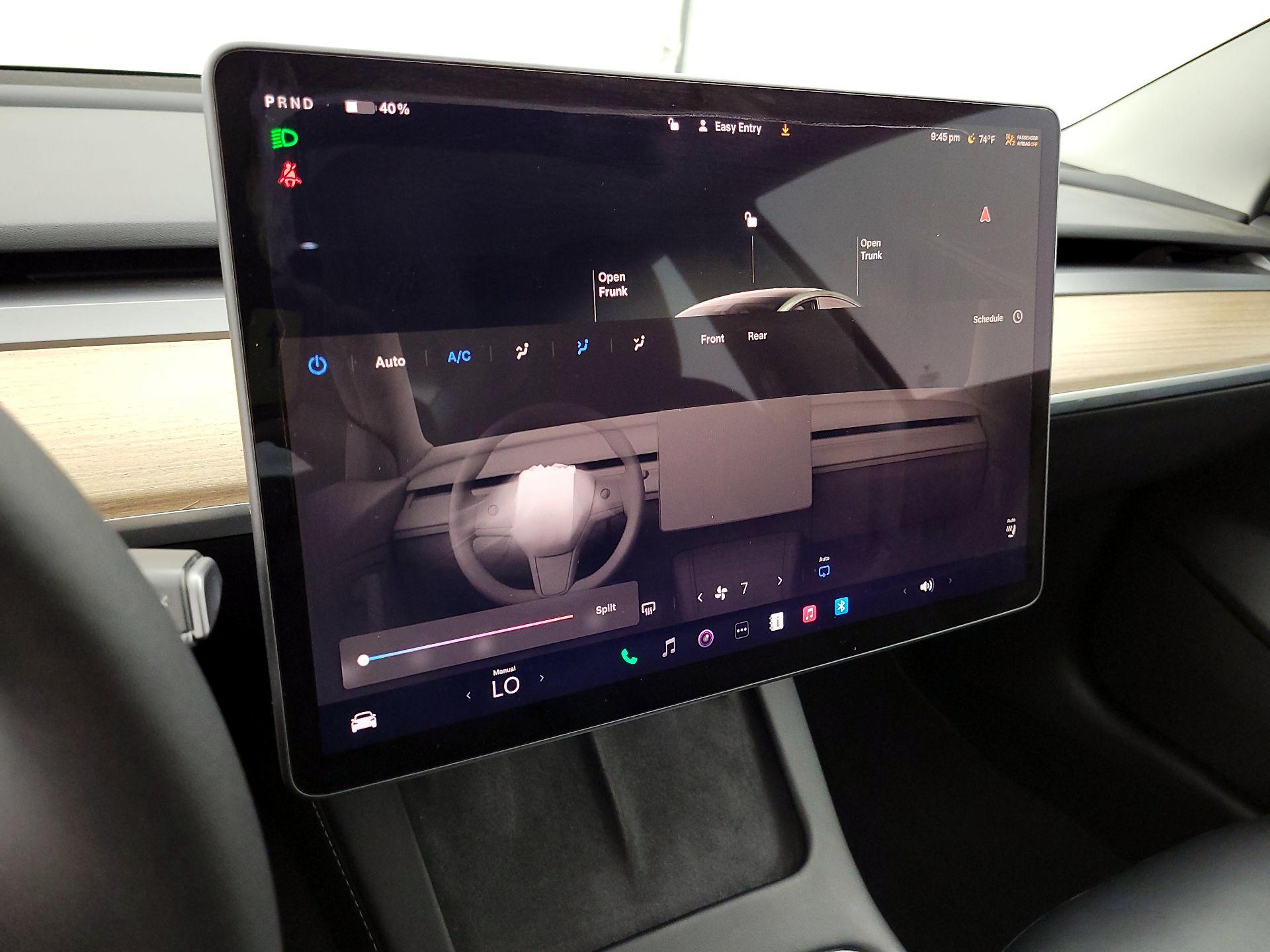 Thumbnail: 2023 Tesla Model 3 - 16