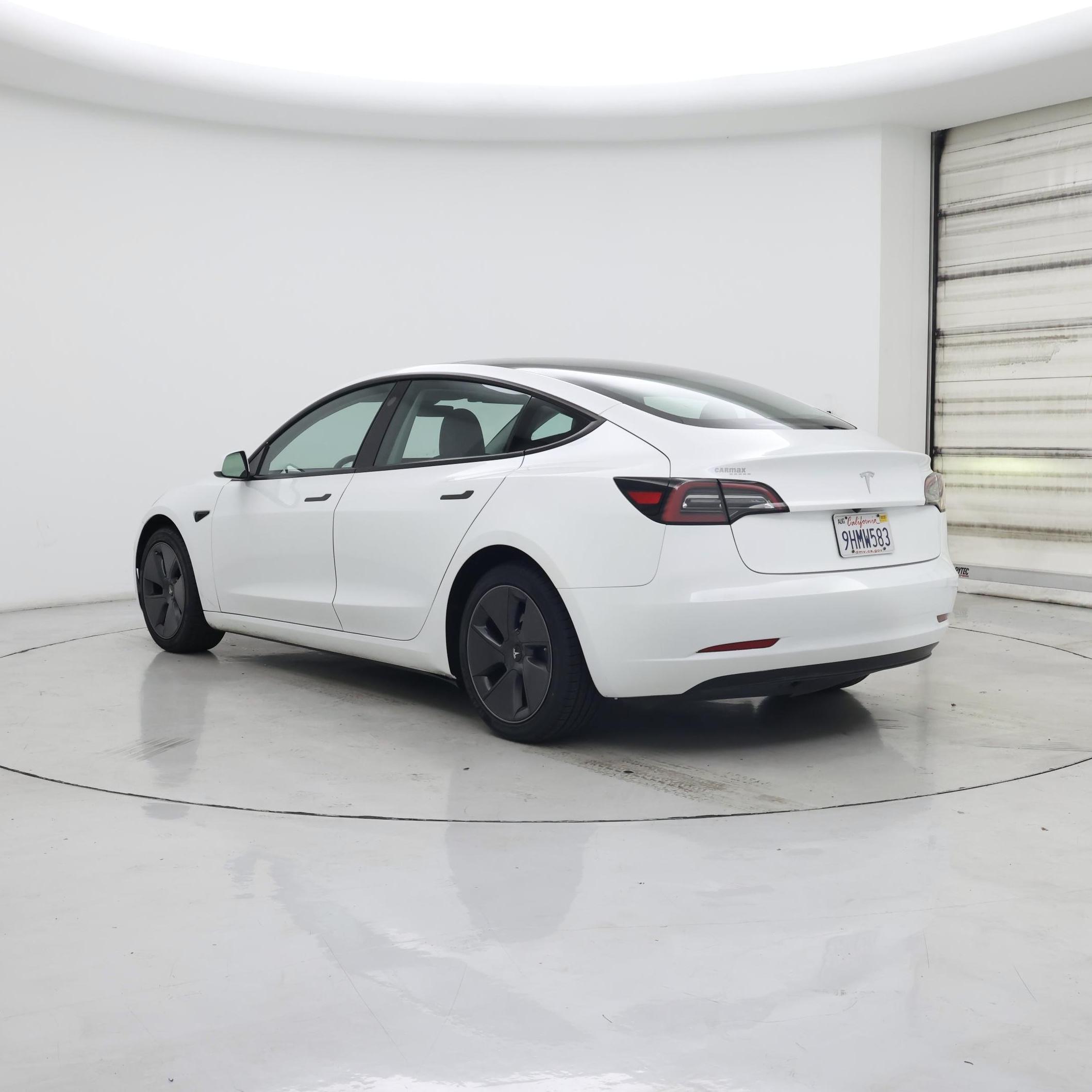 Thumbnail: 2023 Tesla Model 3 - 2