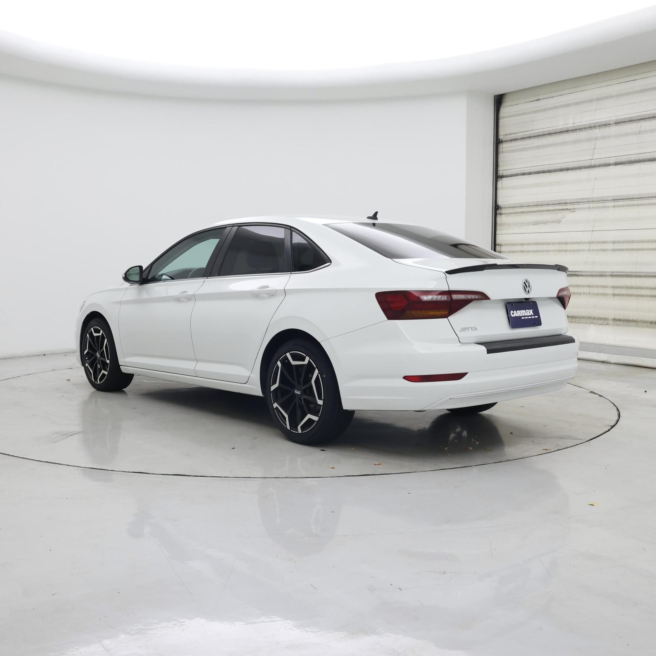 Thumbnail: 2019 Volkswagen Jetta - 2