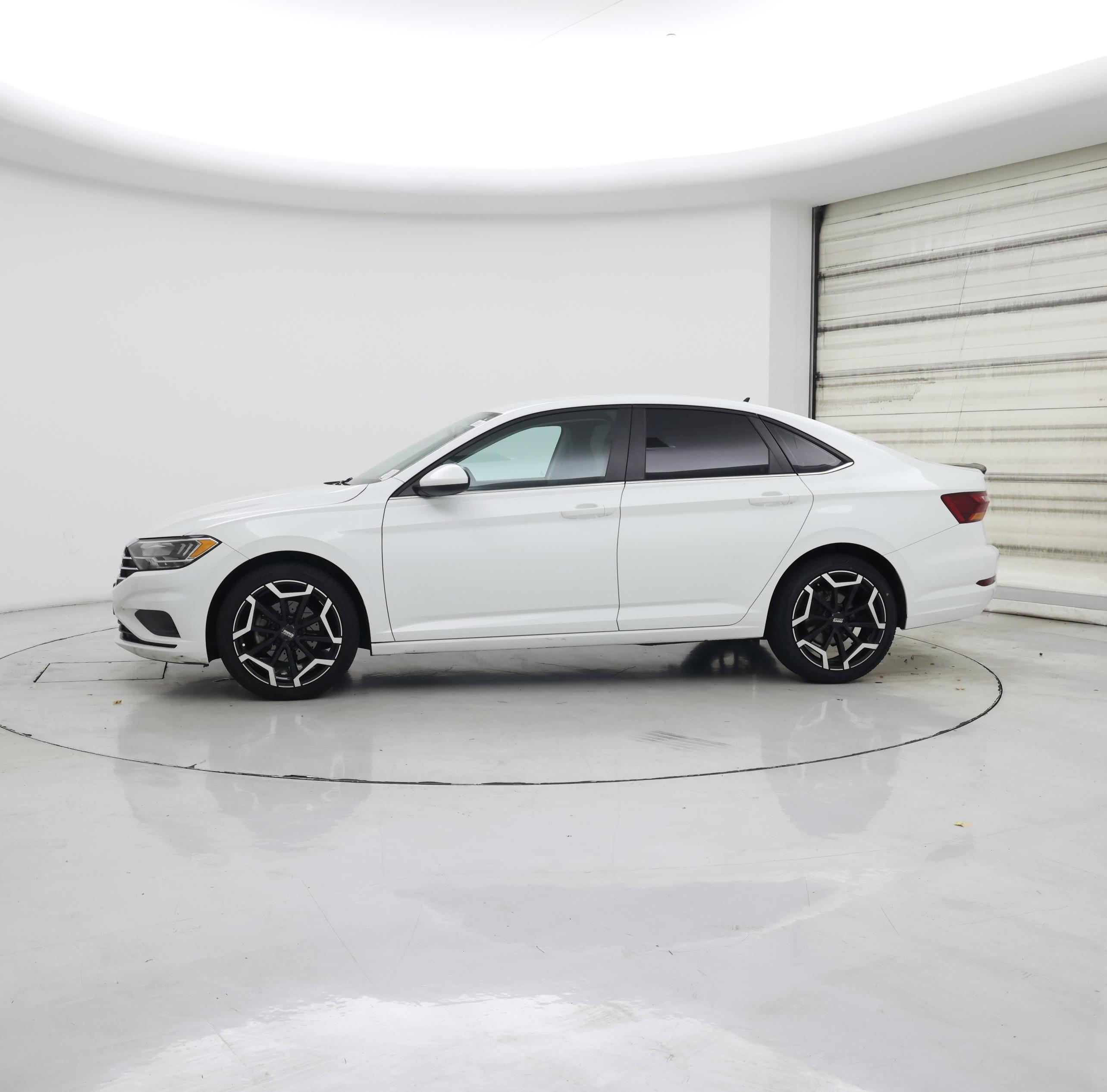 Thumbnail: 2019 Volkswagen Jetta - 3
