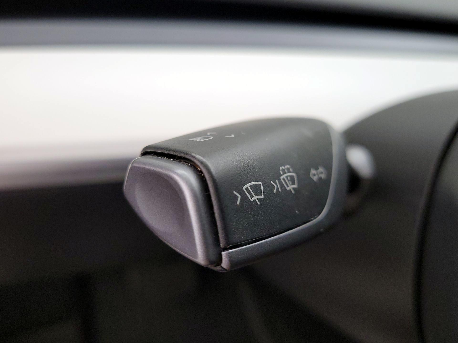 Thumbnail: 2021 Tesla Model 3 - 13