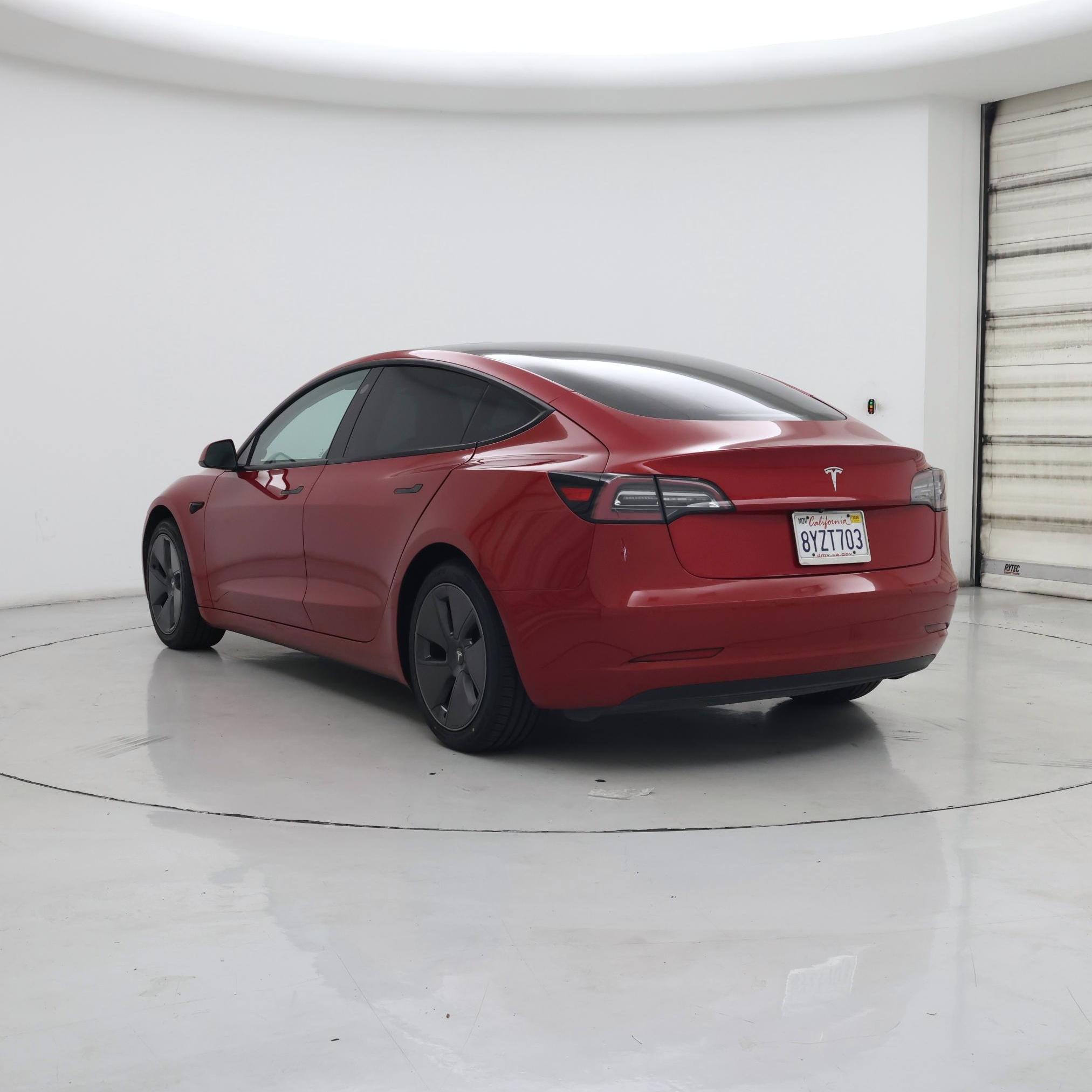 Thumbnail: 2021 Tesla Model 3 - 2