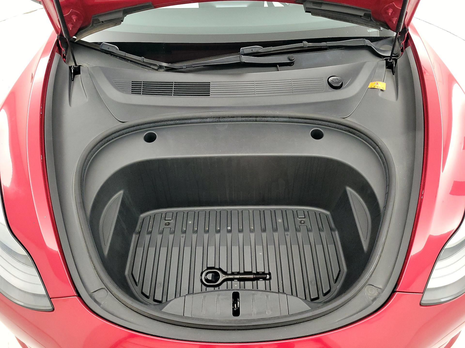 Thumbnail: 2021 Tesla Model 3 - 20