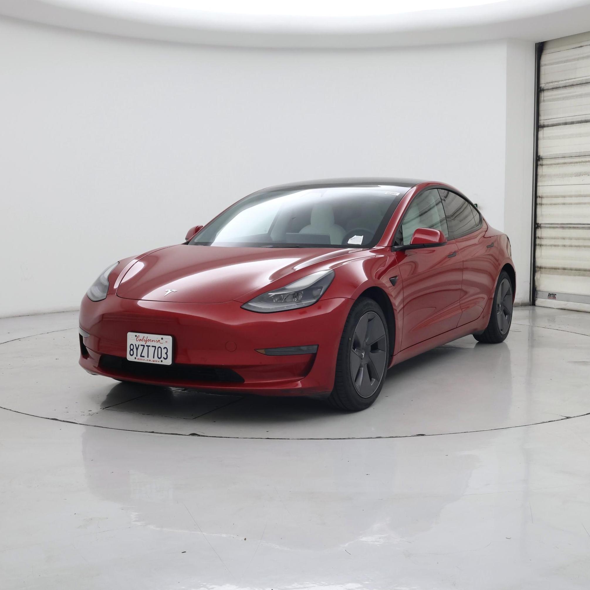 Thumbnail: 2021 Tesla Model 3 - 4