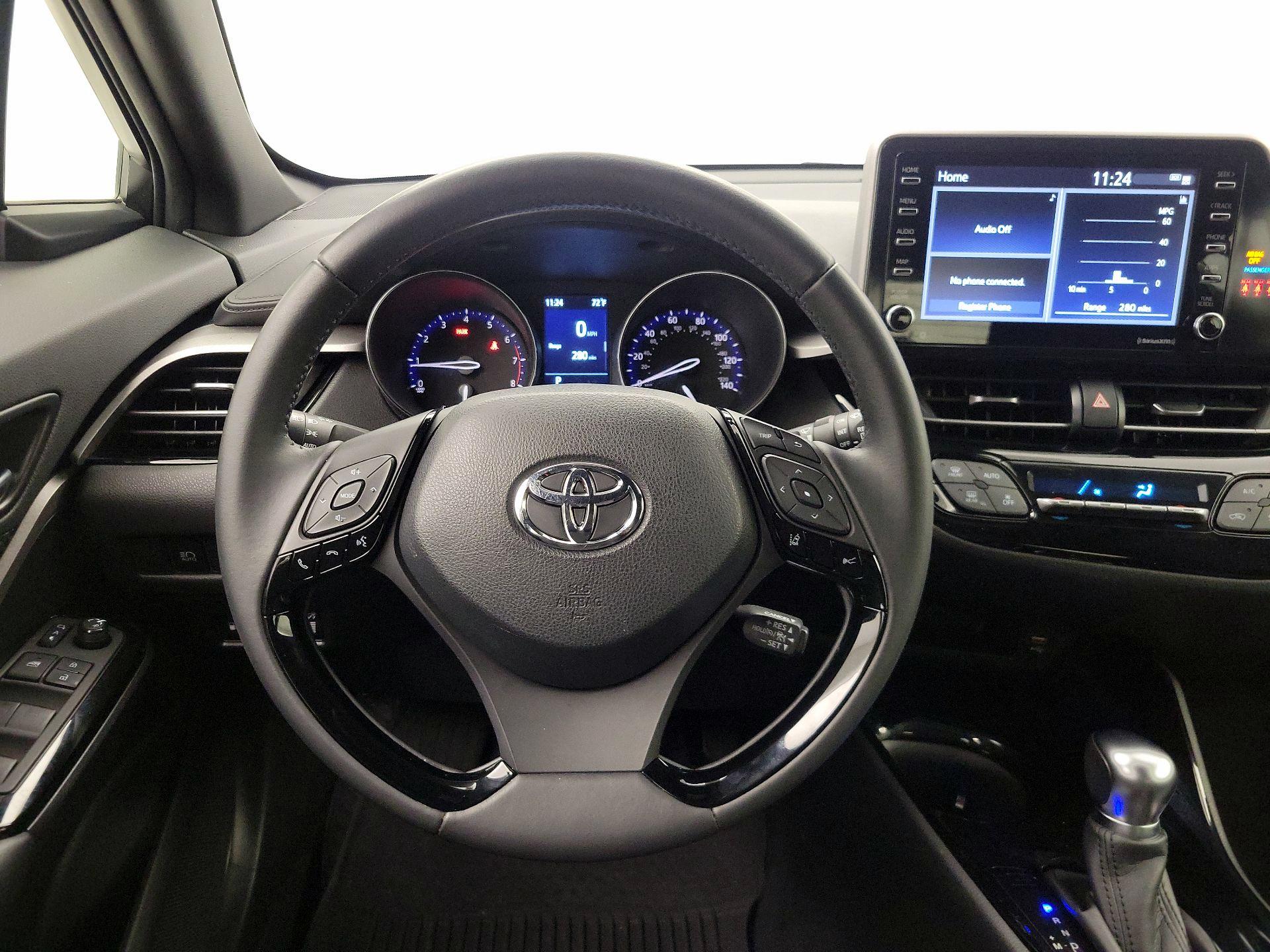 Thumbnail: 2021 Toyota C-HR - 10