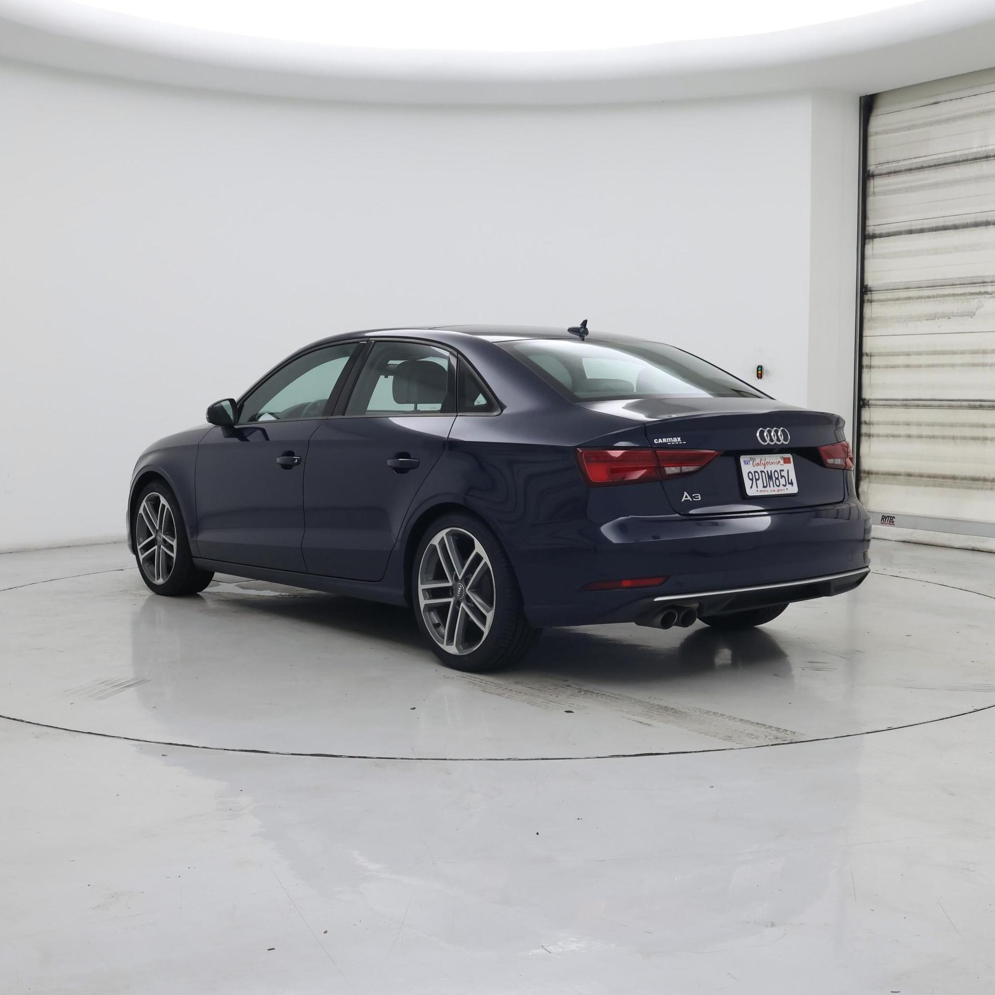 Thumbnail: 2017 Audi A3 - 2