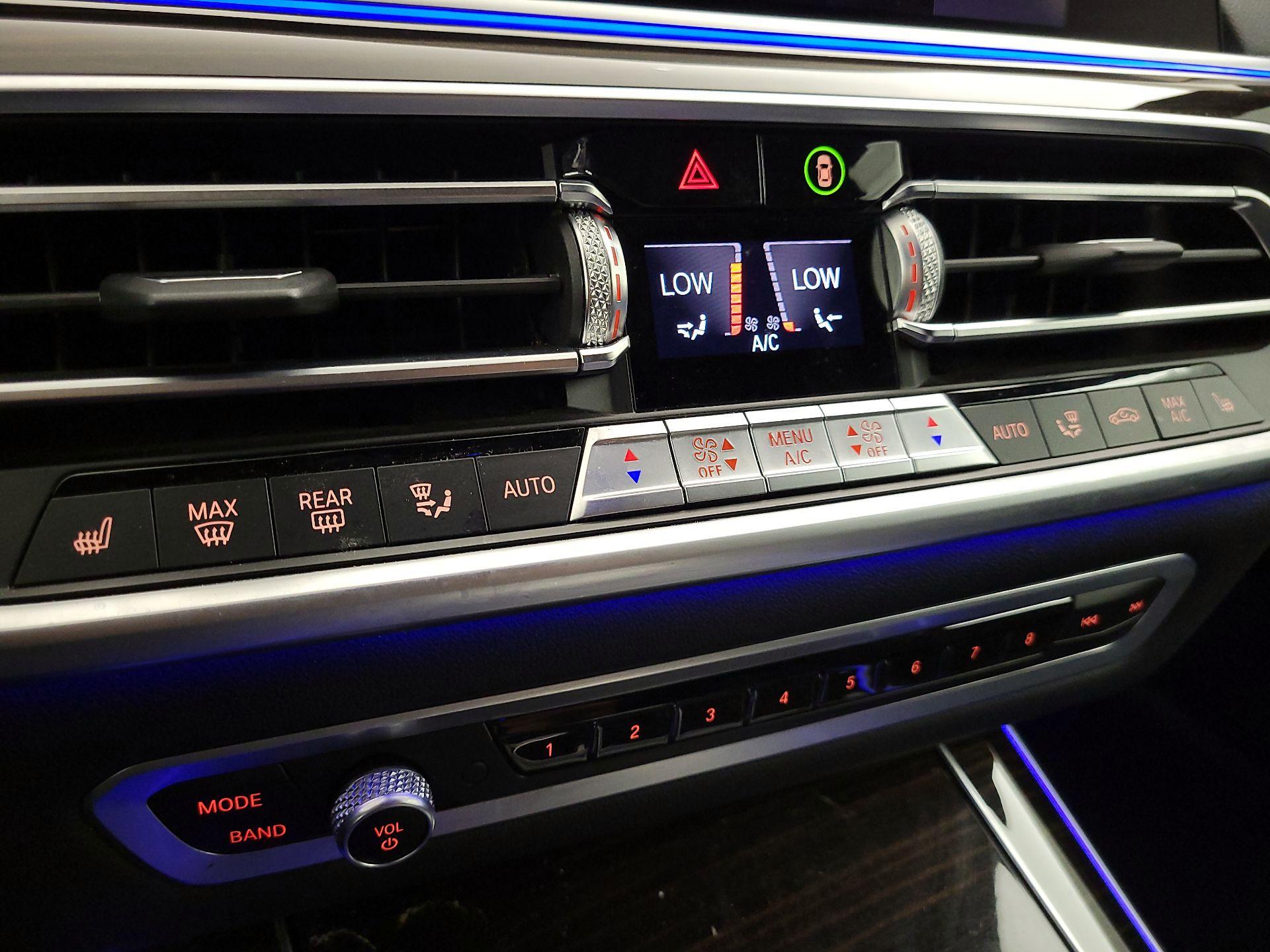 Thumbnail: 2021 BMW X5 - 16